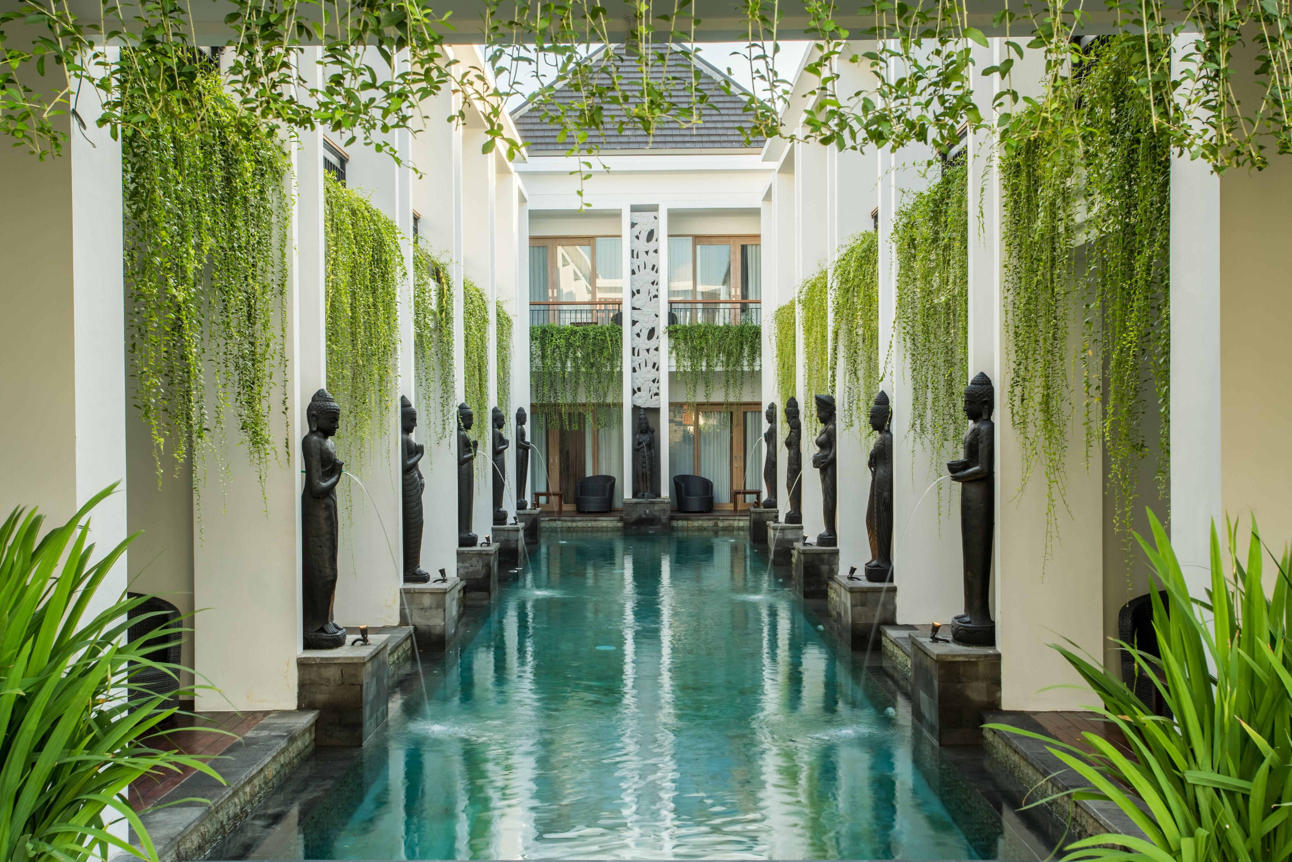 Square Pool in Tonys Villas in Seminyak op Bali