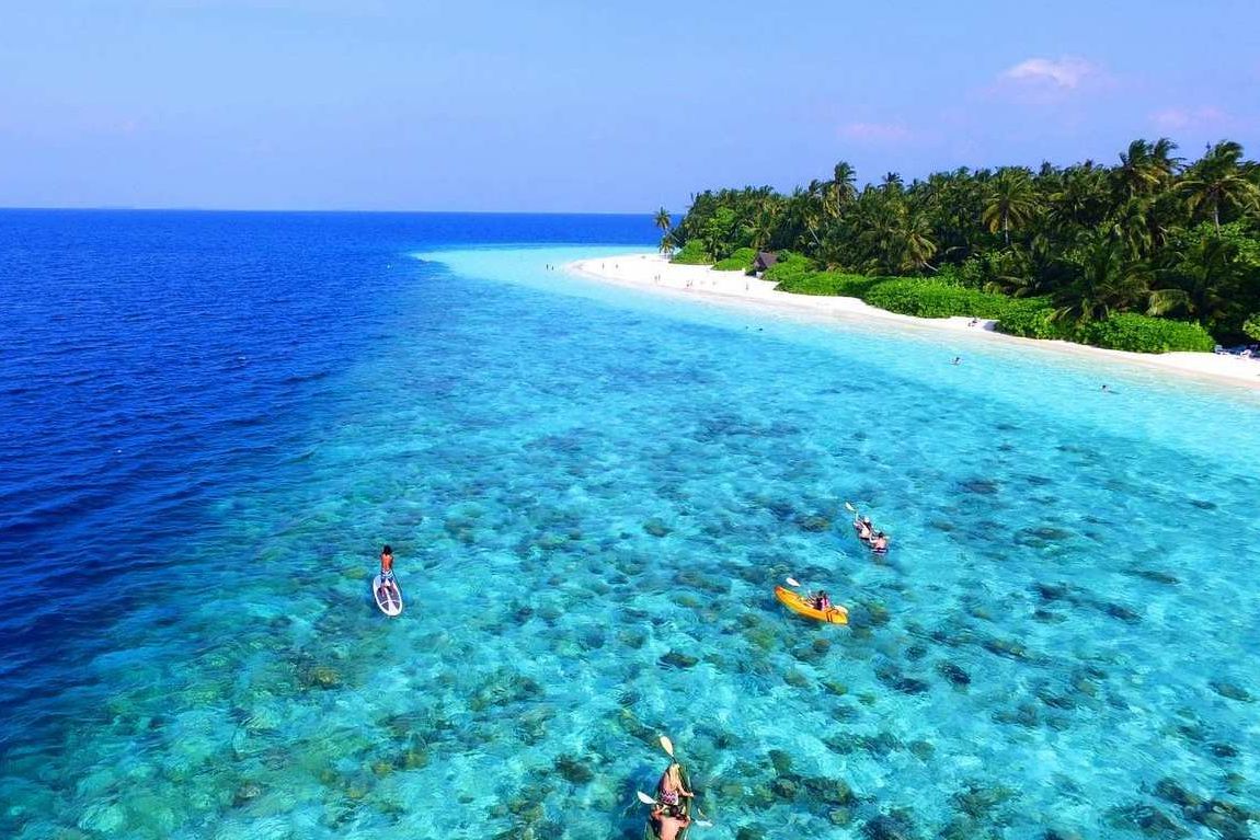 Malediven Fihalhohi Island Resort Watersport