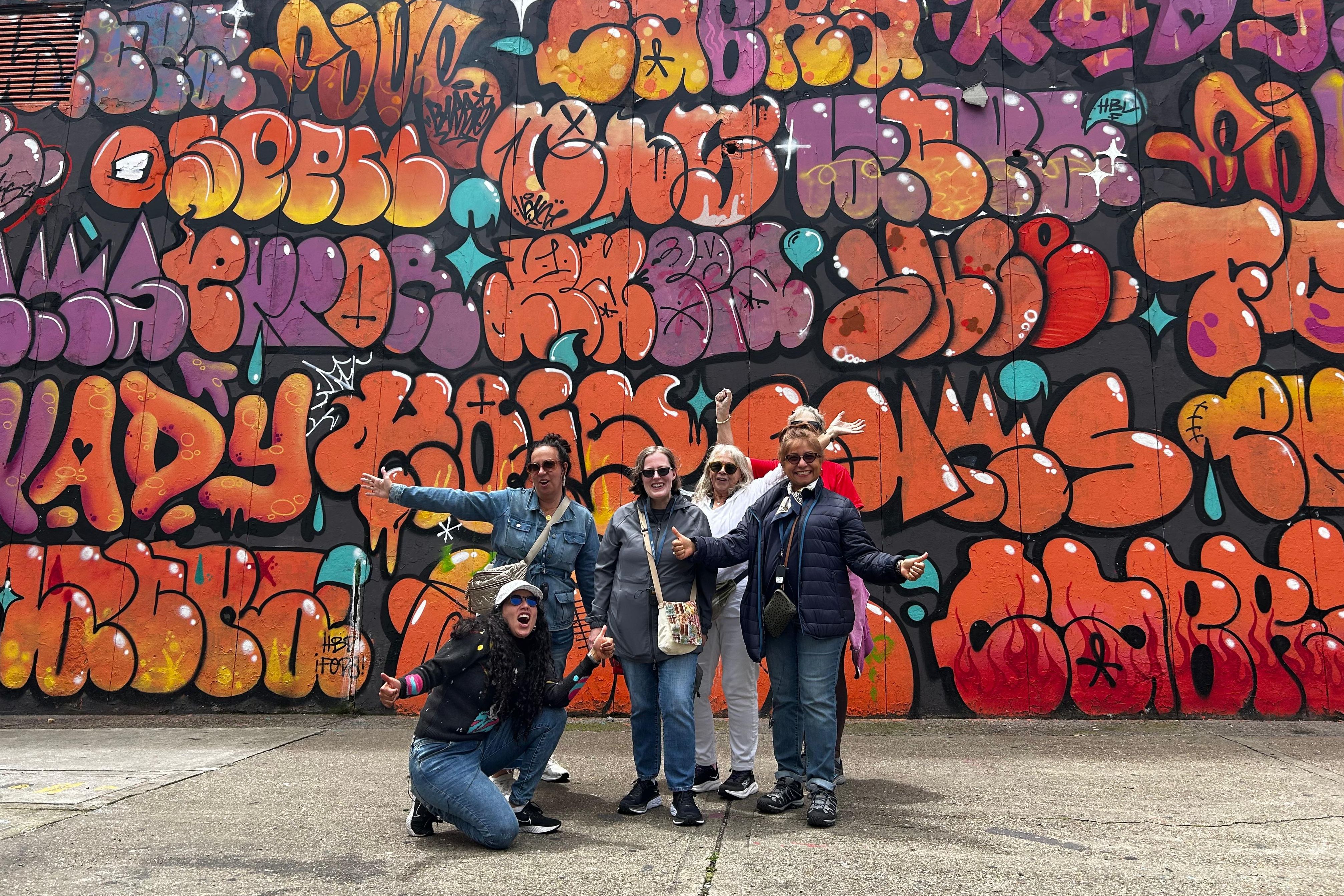 Co;ombia Bogota Graffiti Tour