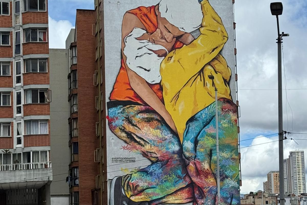 Co;ombia Bogota Graffiti Tour