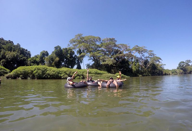 Colombia Tayrona National Park Tiaronaka en Rio Diego