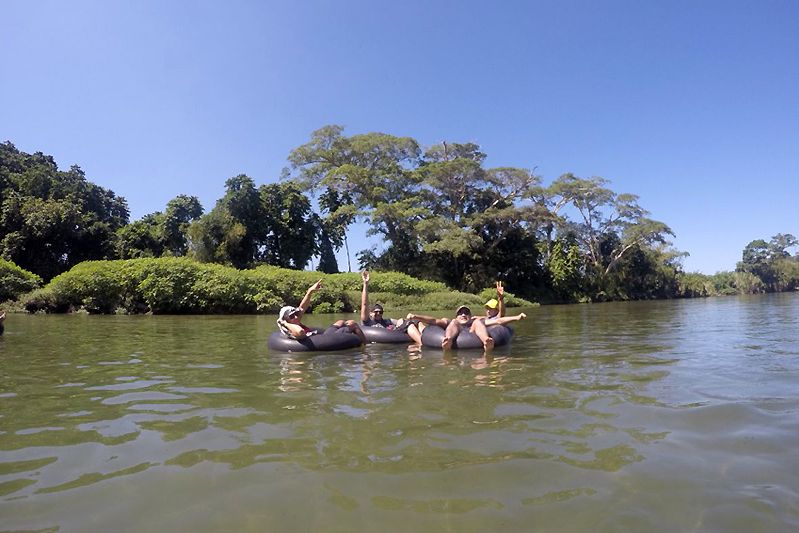 Colombia Tayrona National Park Tiaronaka en Rio Diego