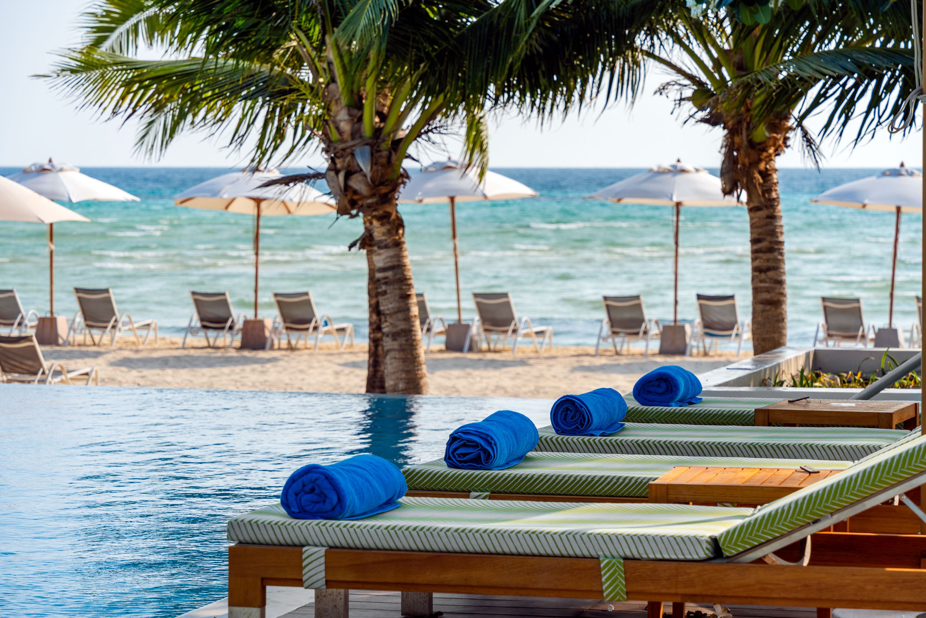 Thailand Koh Phi Phi SAii PhiPhi Island Village Zwembad