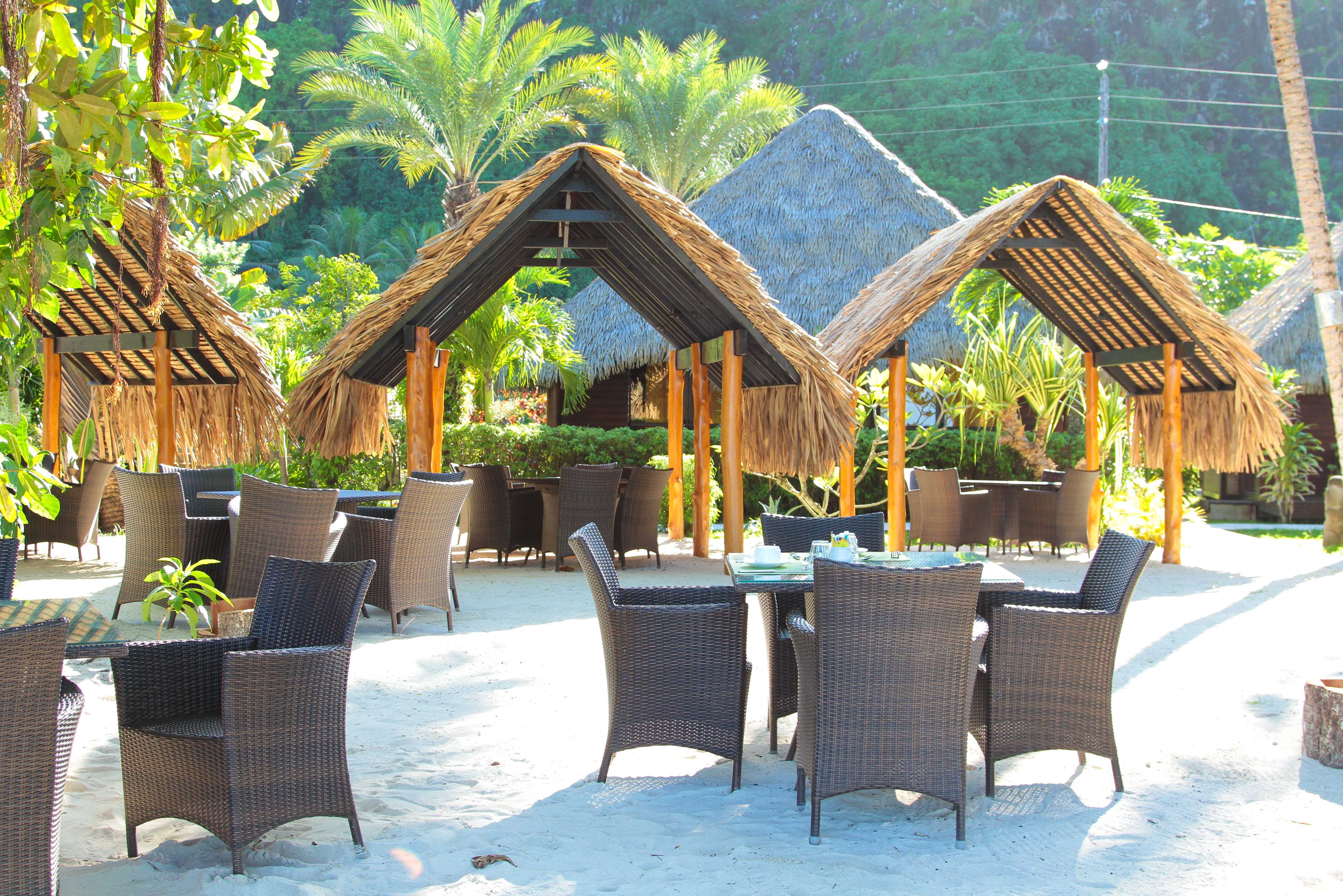 Te Naha Restaurant in Hotel Le Mahana op Huahine in Frans-Polynesie