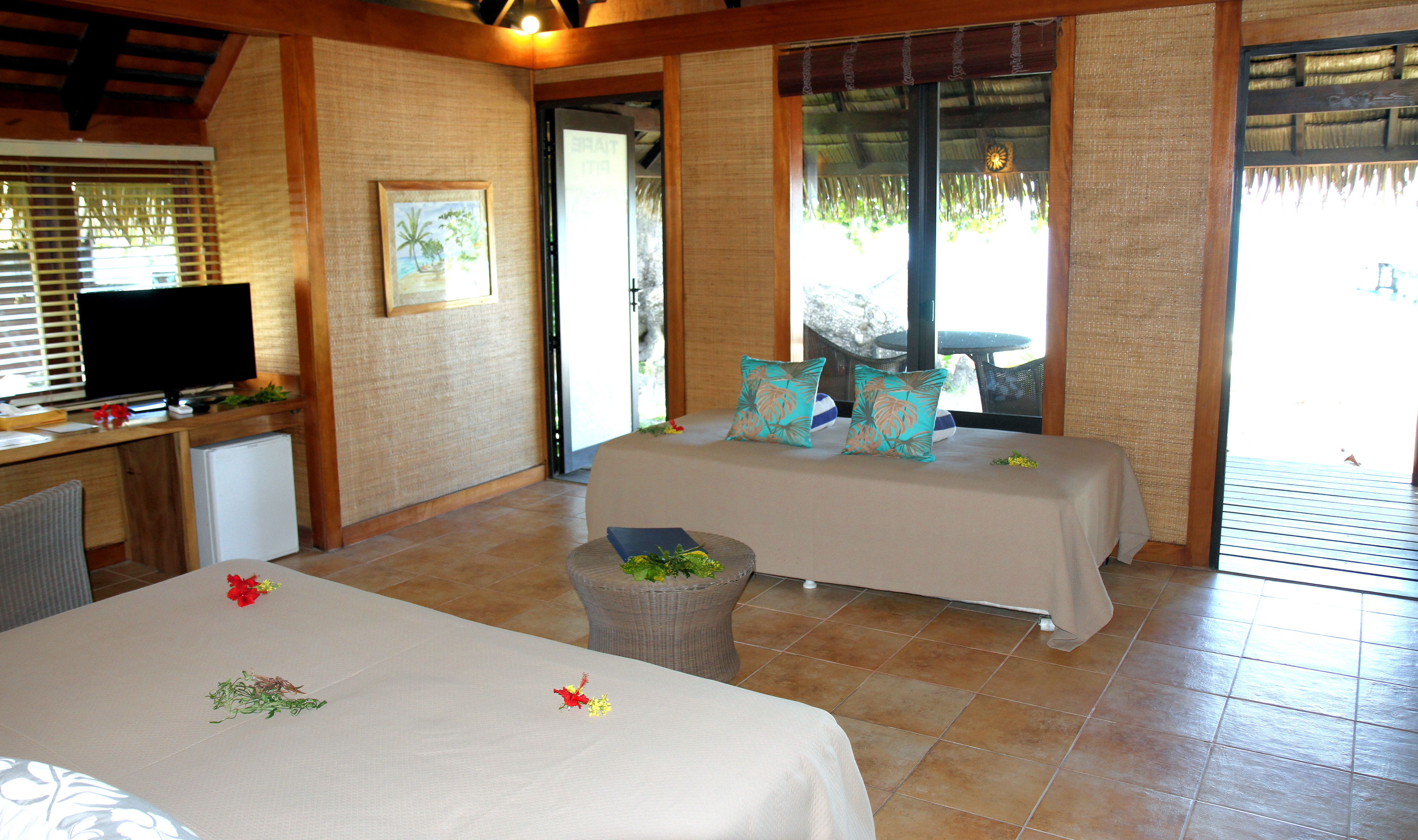 Deluxe Lagoon View Bungalow in Hotel Le Mahana op Huahine in Frans-Polynesie