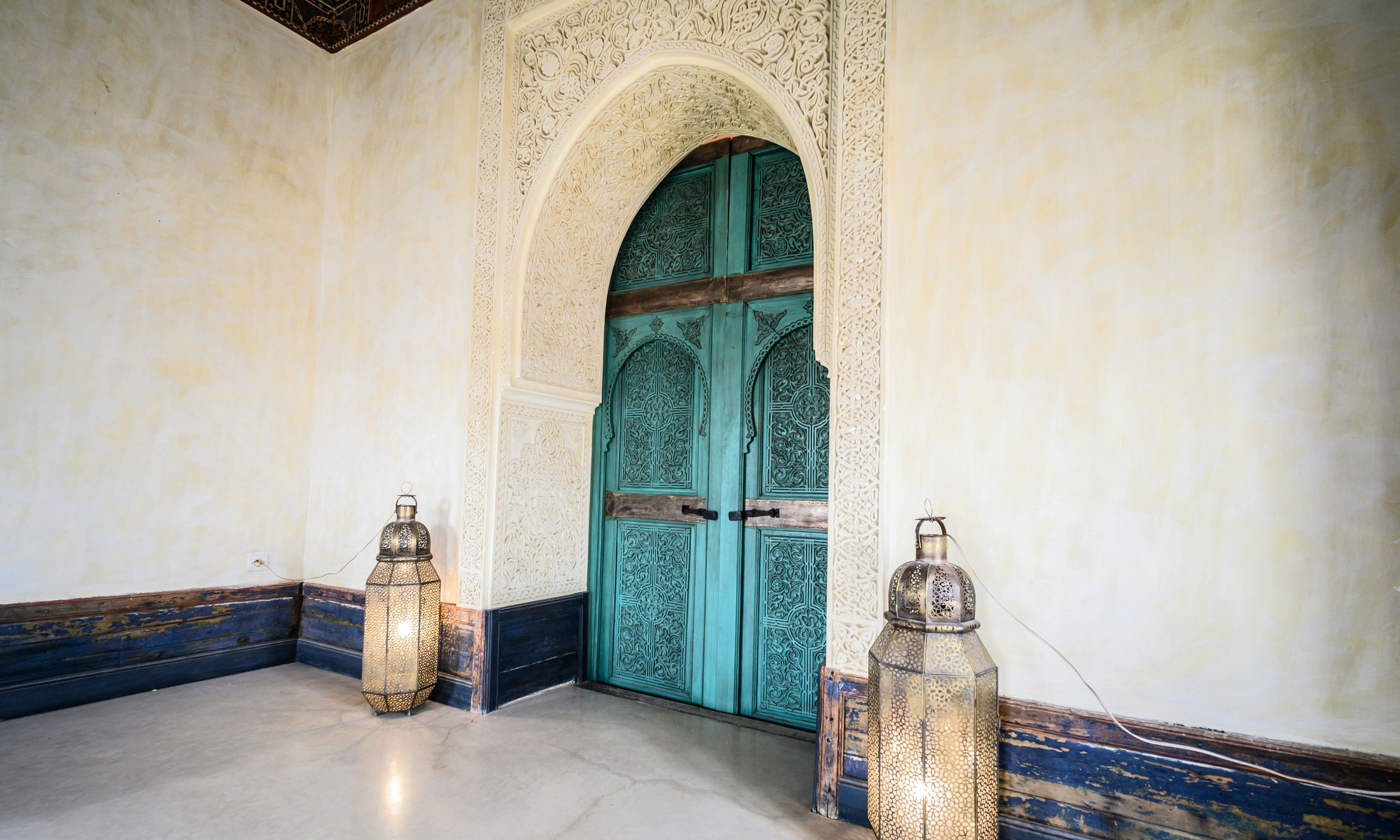 Marokko-Marrakesh-riad-met-blauwe-deur