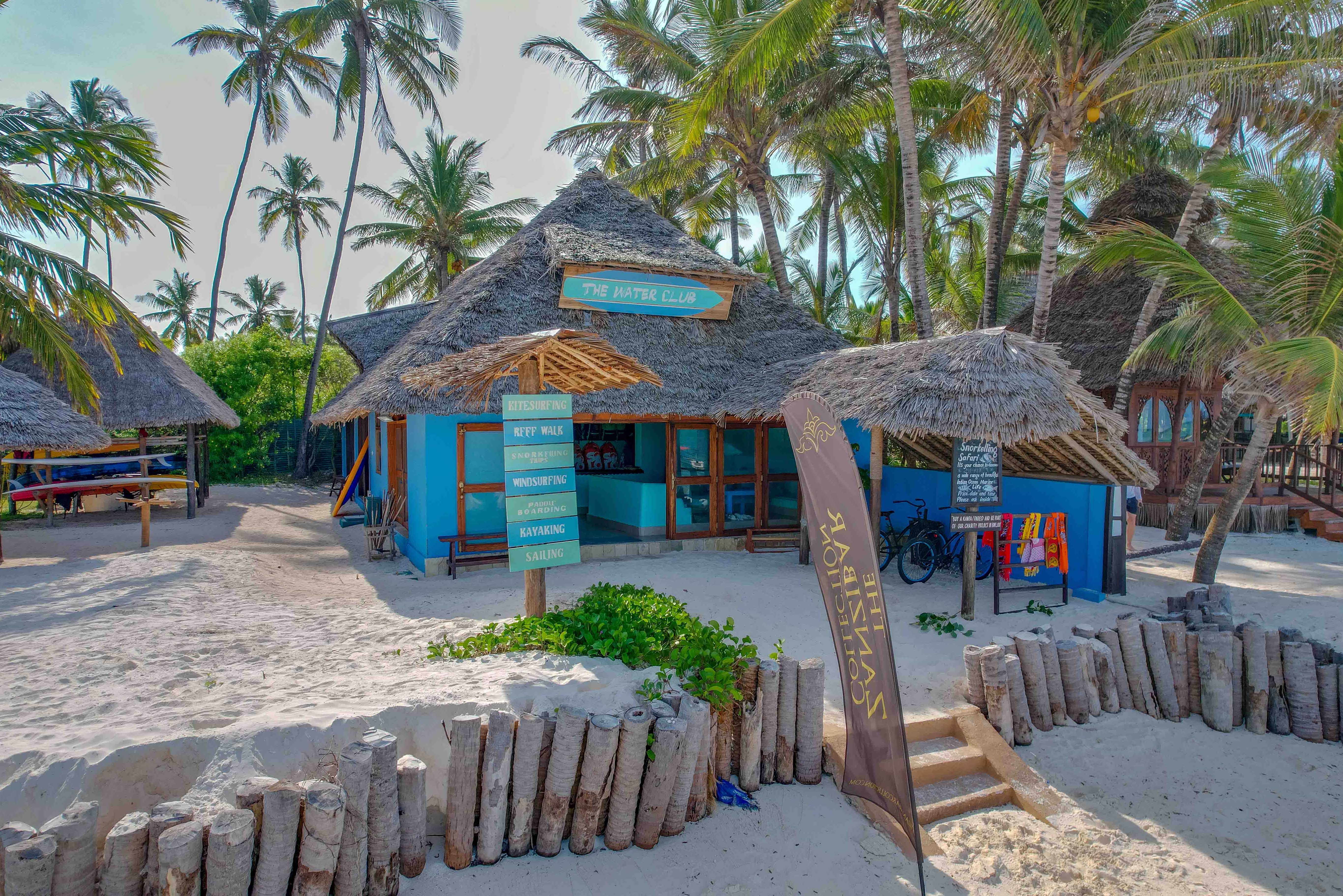 Watersporten in Breezes Beach Club op Zanzibar