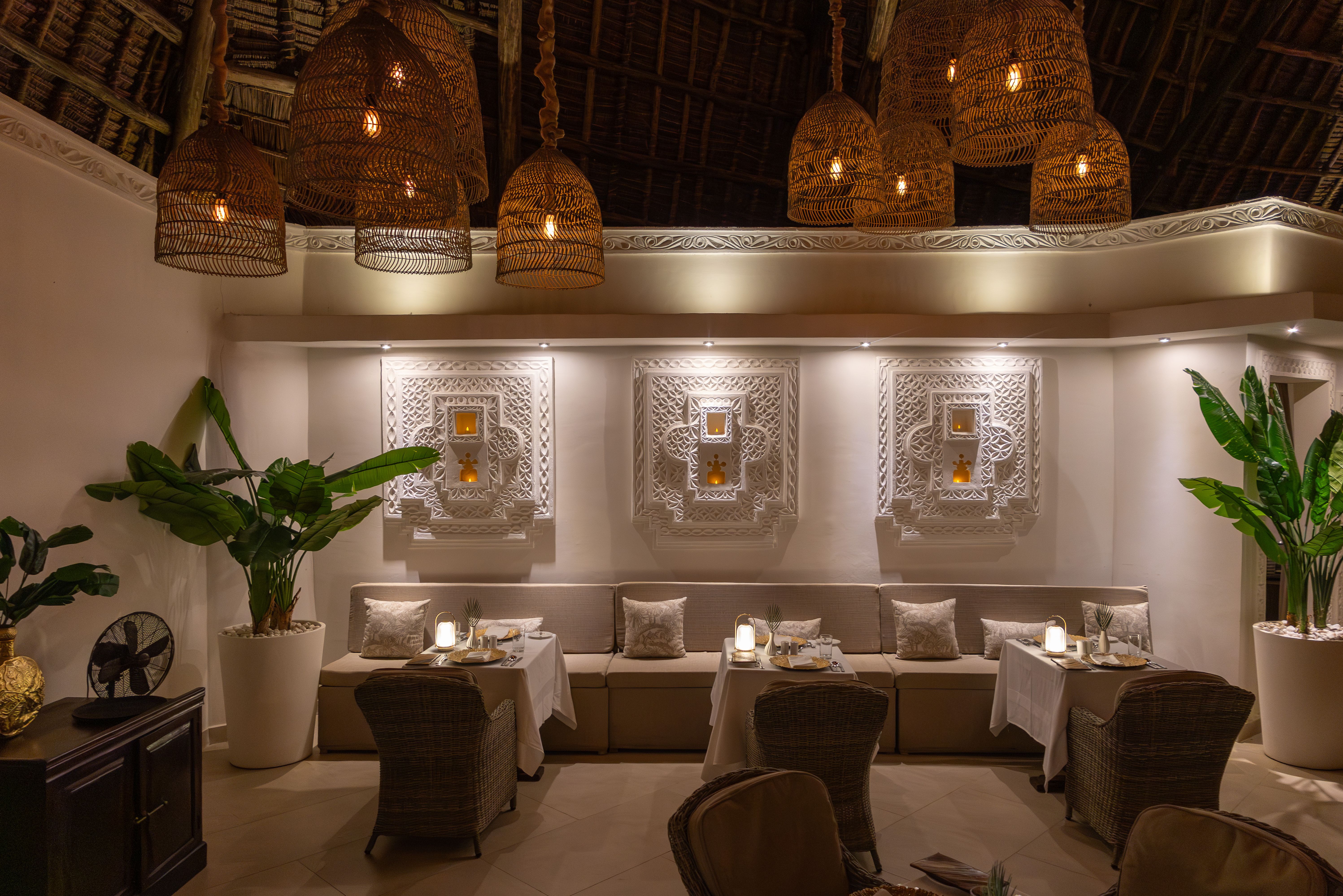 Salama Restaurant in Breezes Beach Club op Zanzibar