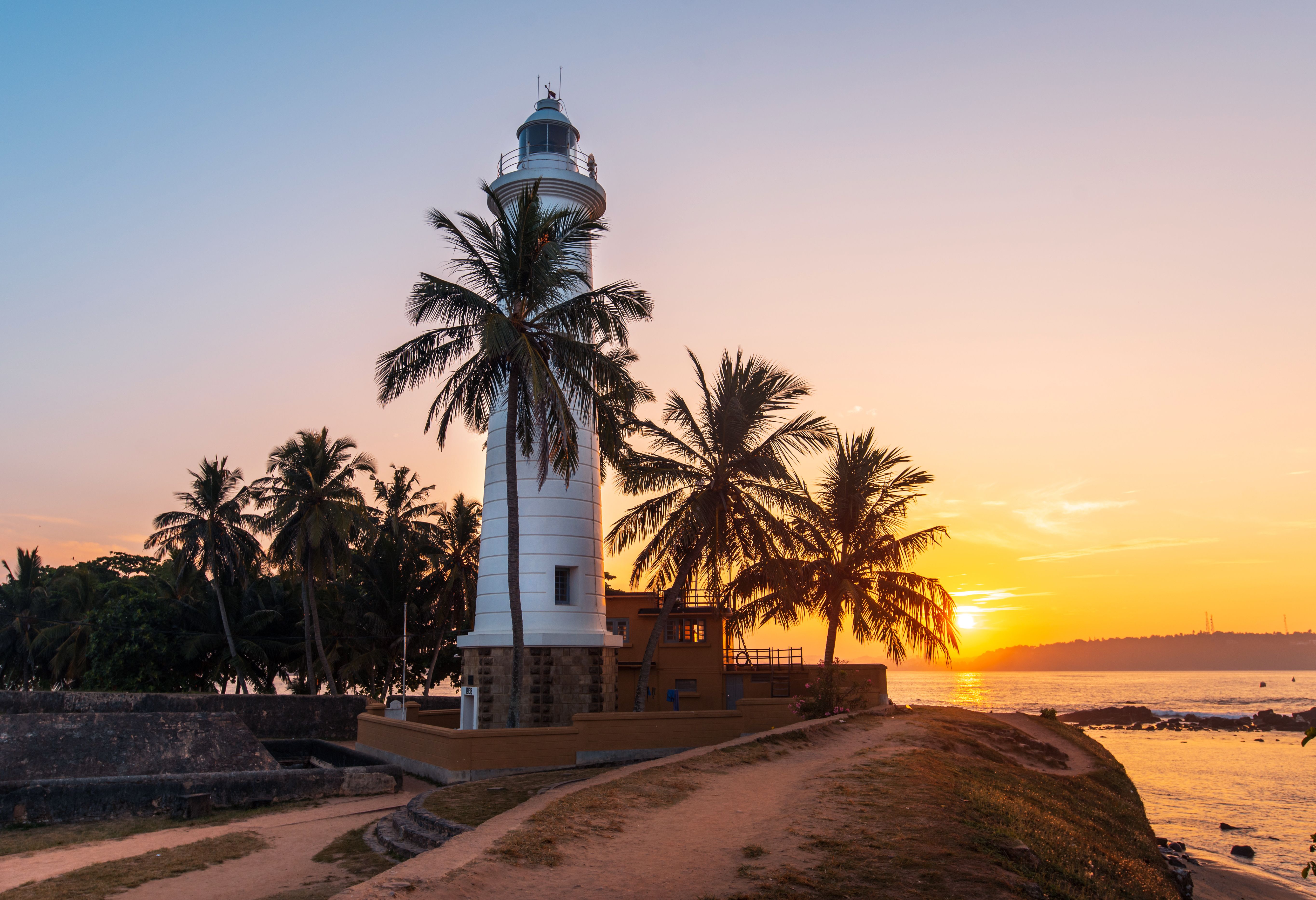 Zonsondergang bij Galle in Sri Lanka