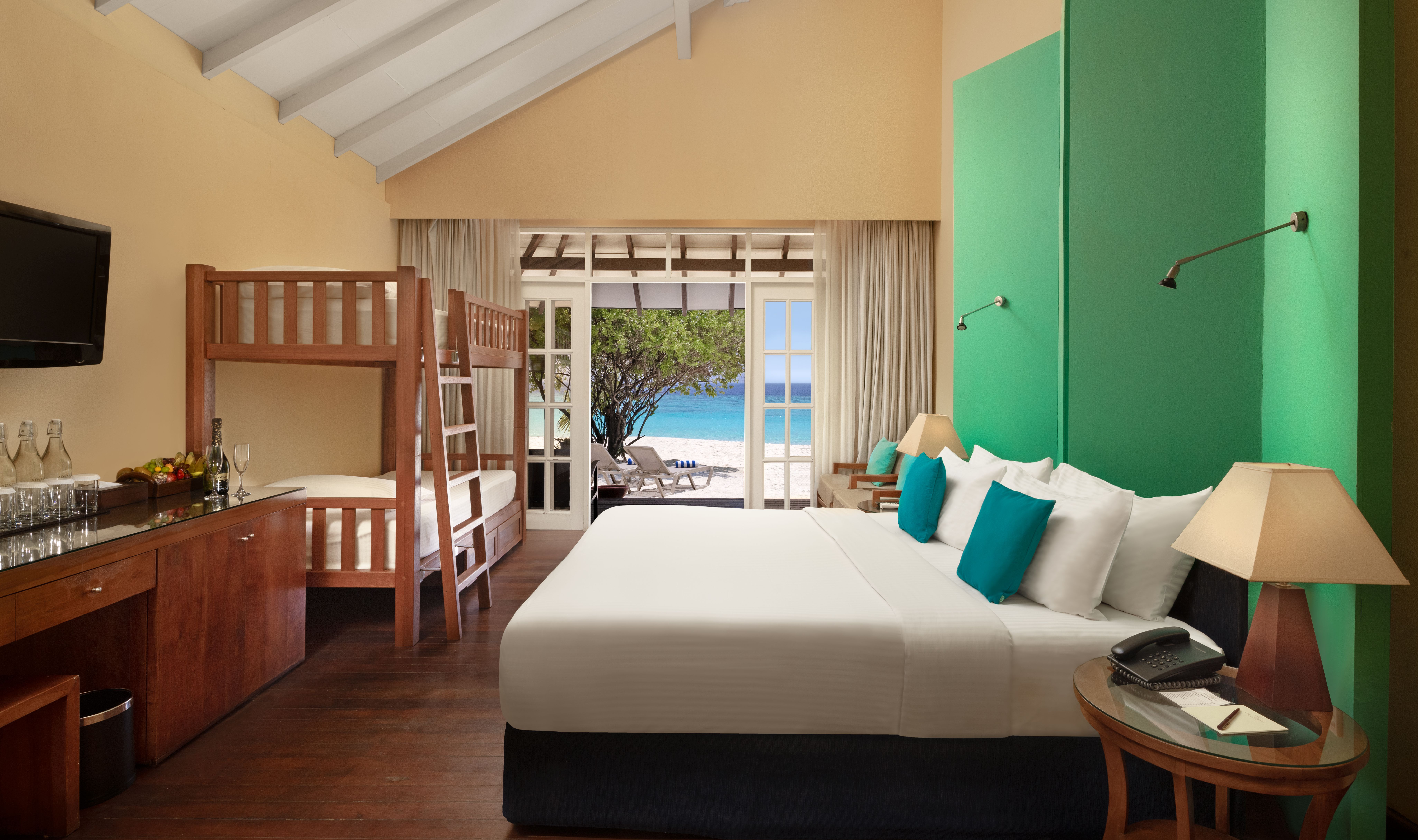 Malediven Adaaran Select Meedhupparu Family Beach Villa