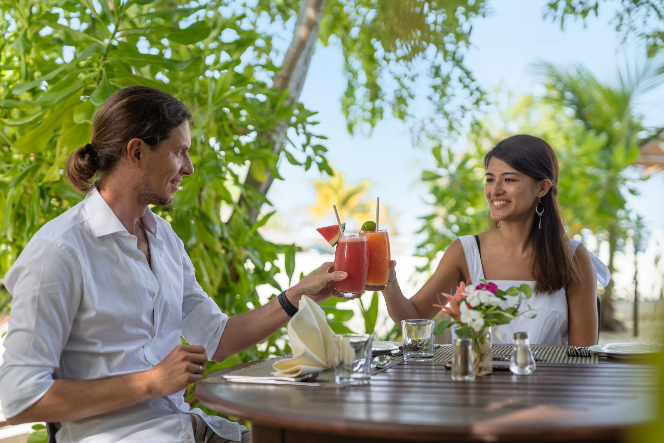 Malediven Maafushi Velana Beach Hotel Restaurant