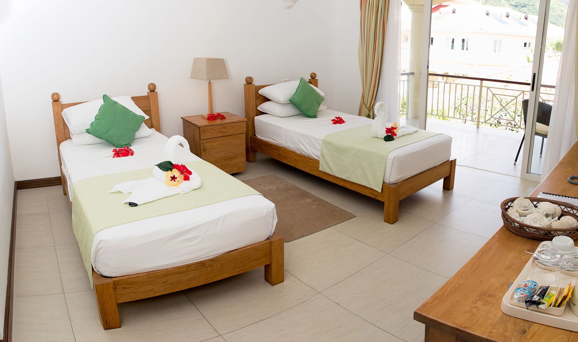Marie Laure standard room twin beds