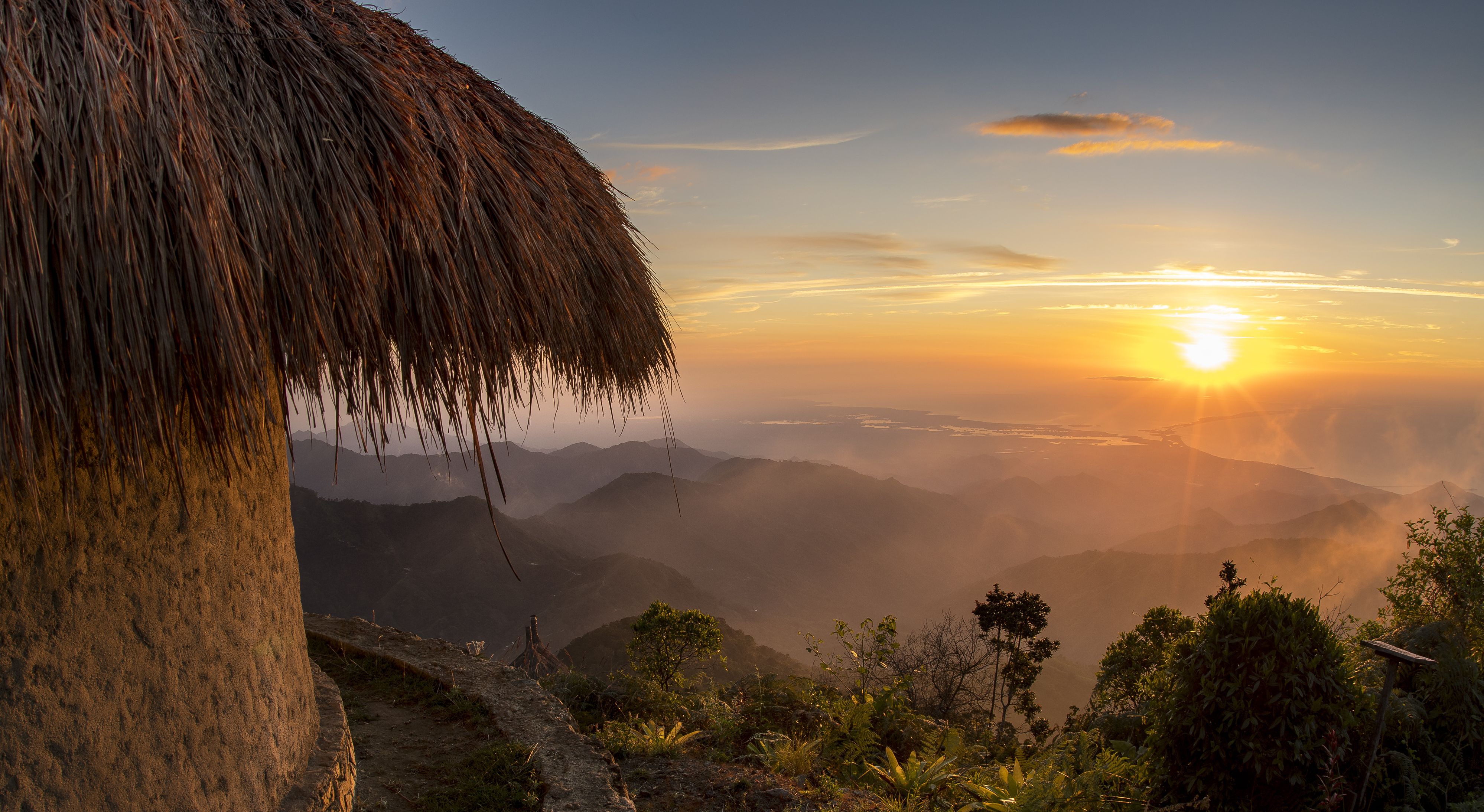 Colombia-Sierra-Nevada-of-Santa-Marta-zonsopgang-Kogui-dorp