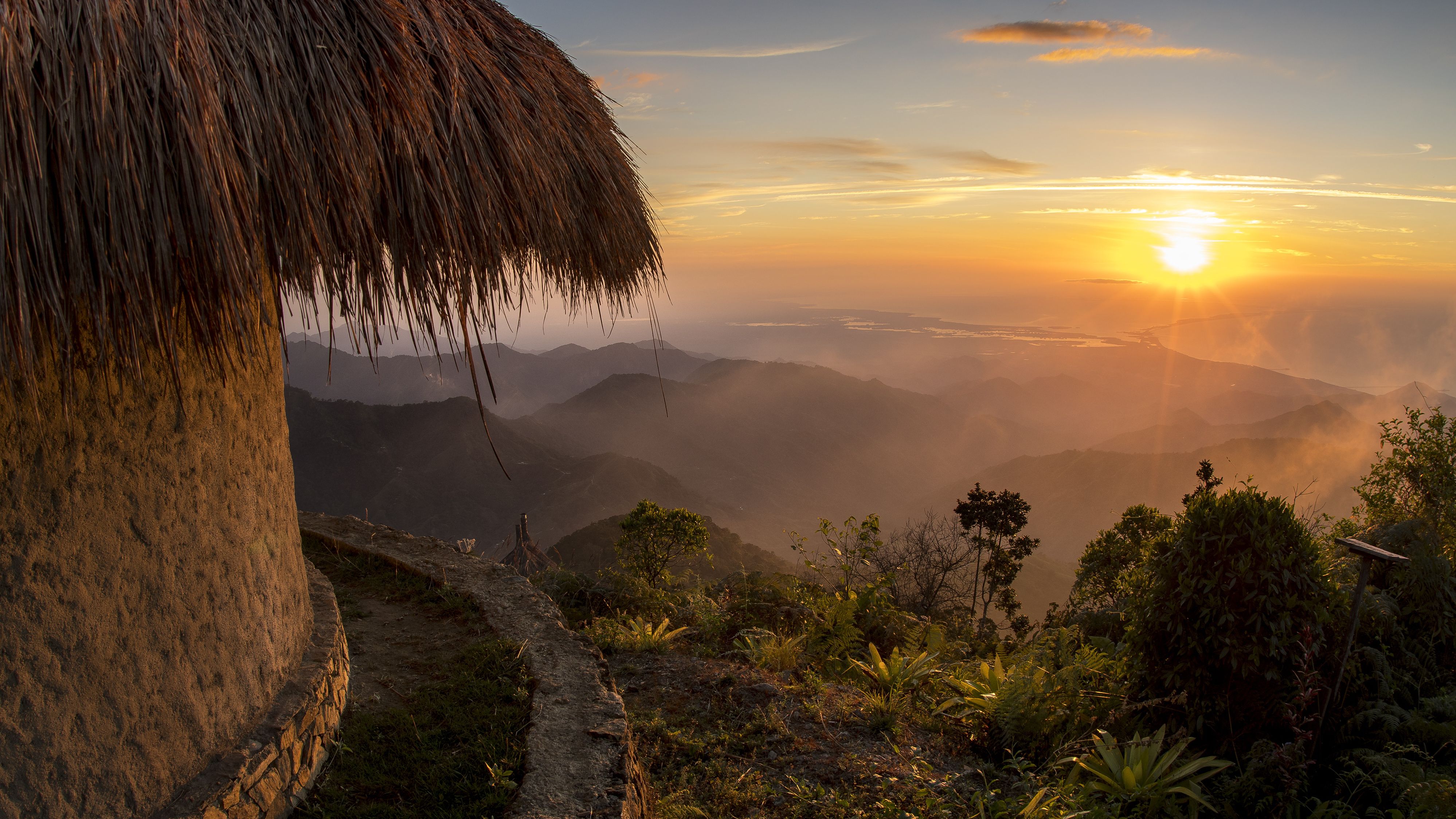 Colombia-Sierra-Nevada-of-Santa-Marta-zonsopgang-Kogui-dorp