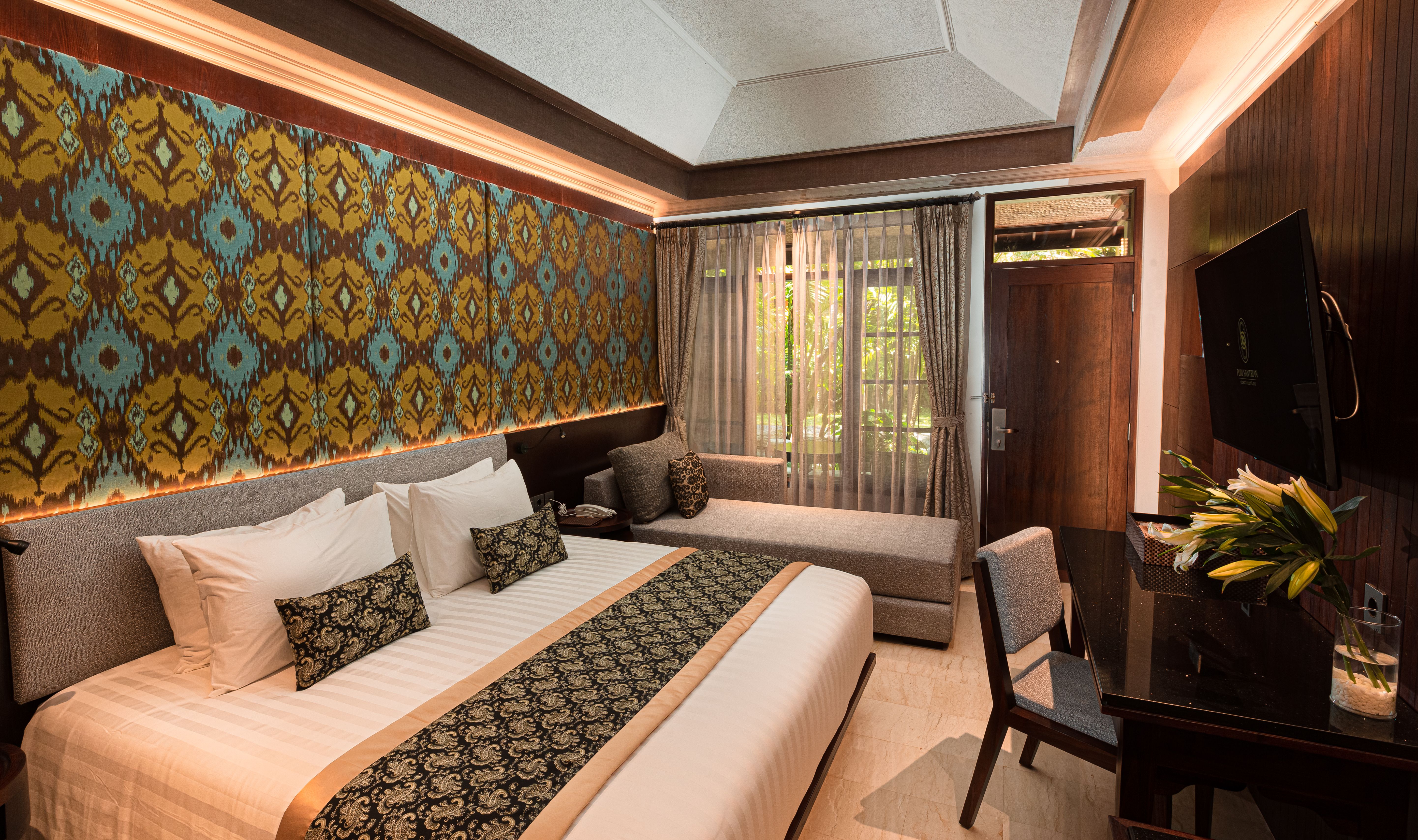 Deluxe kamer in het Puri Santrian in Sanur op Bali