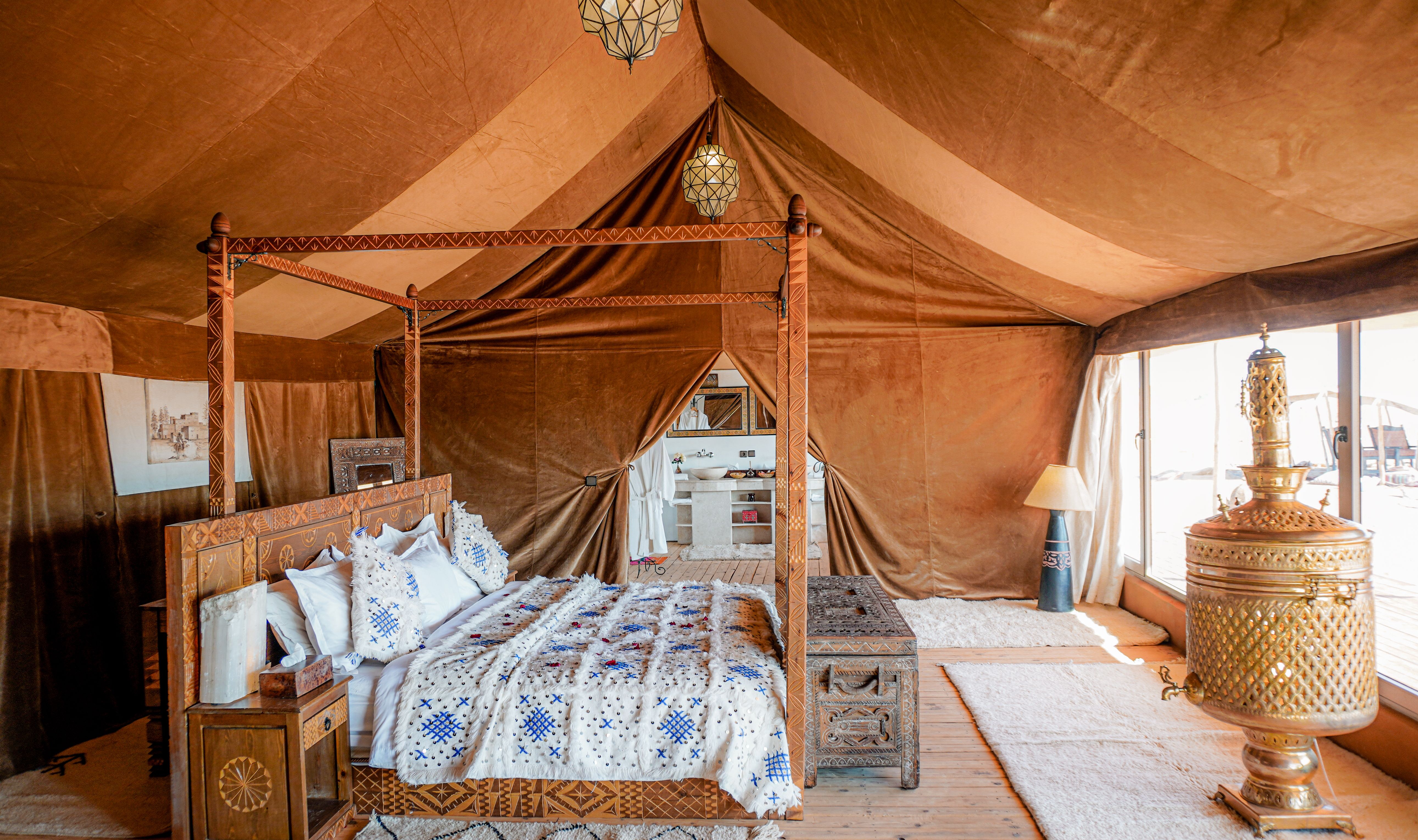 Royal Tent interieur