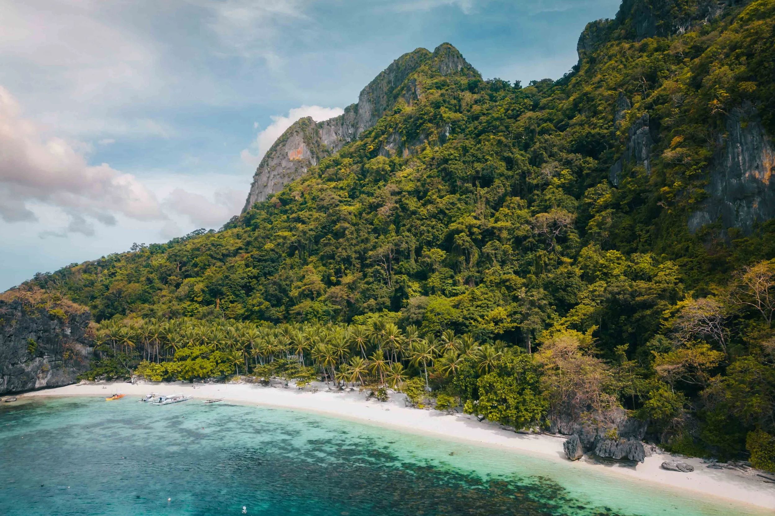 Filipijnen El Nido The Funny Lion Papaya Beach
