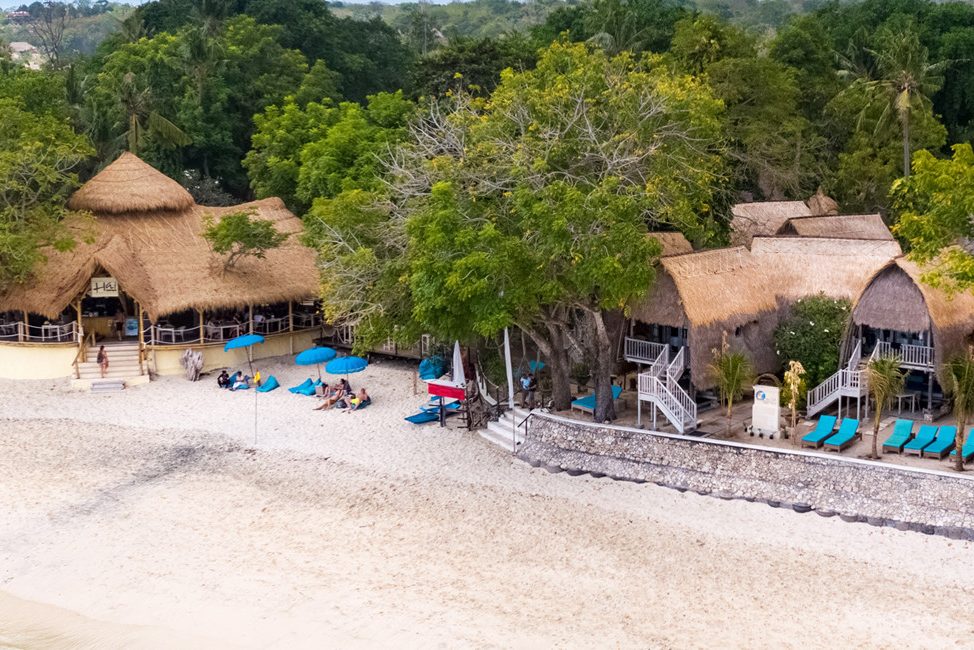 Hai Tide Beach Resort Nusa Lembongan Bali