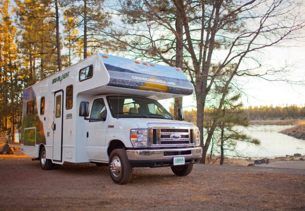 Cruise Canada Standard RV C25