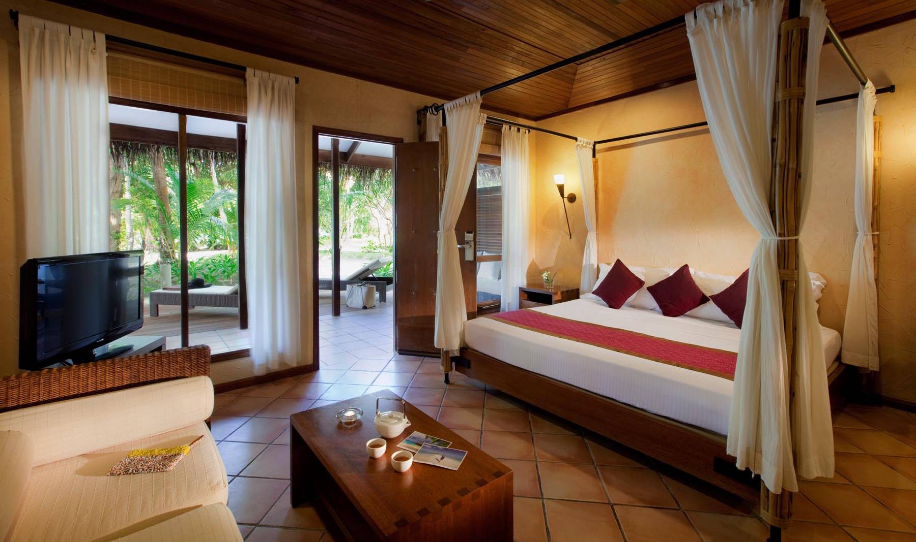 Kuramathi Village resort Beach Villa