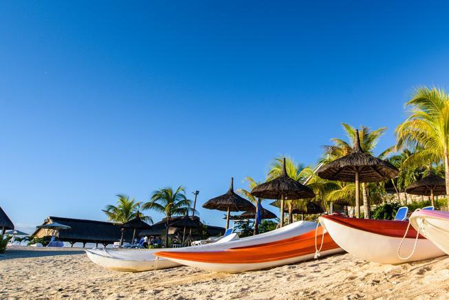 Anelia Reosrt watersport Mauritius