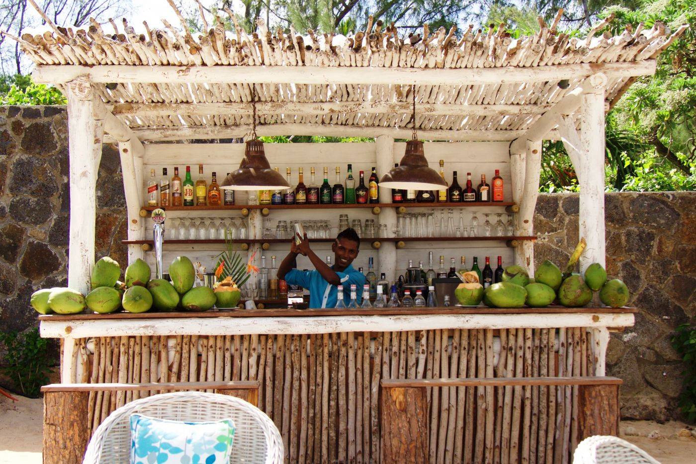 Seapoint Boutique Hotel bar Mauritius