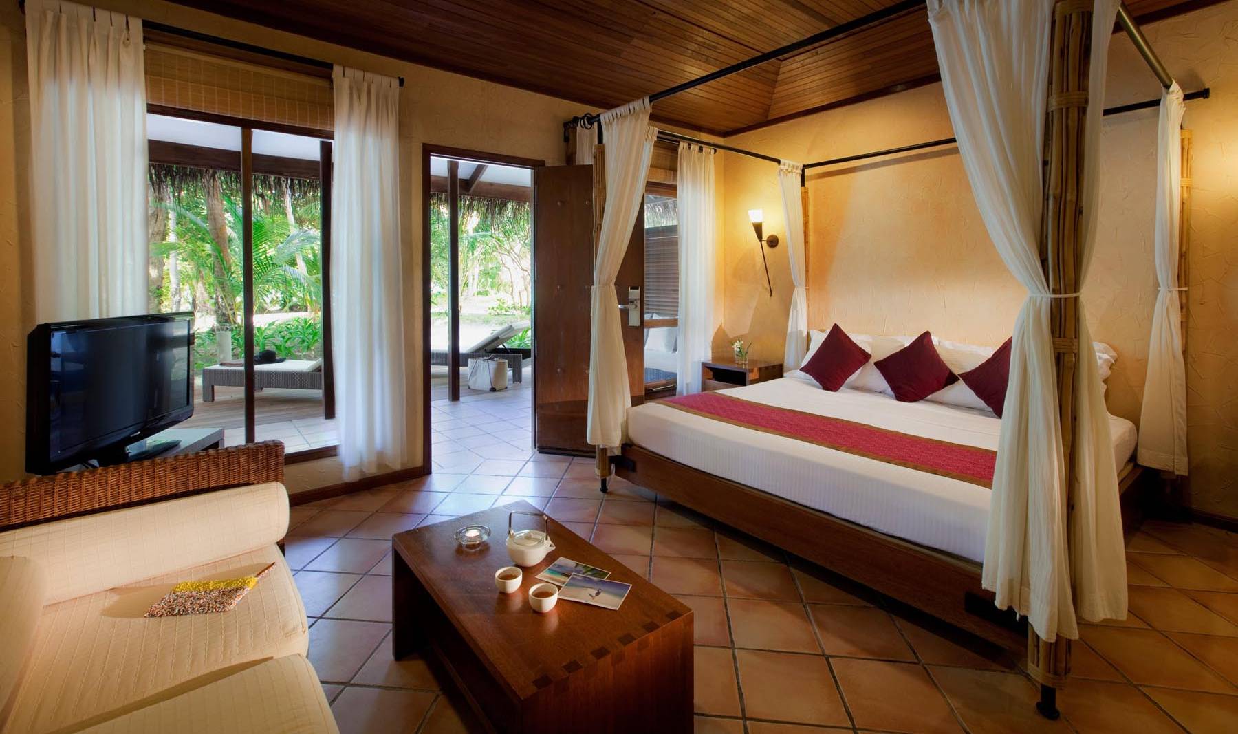 Kuramathi Beach Villa Resort Malediven