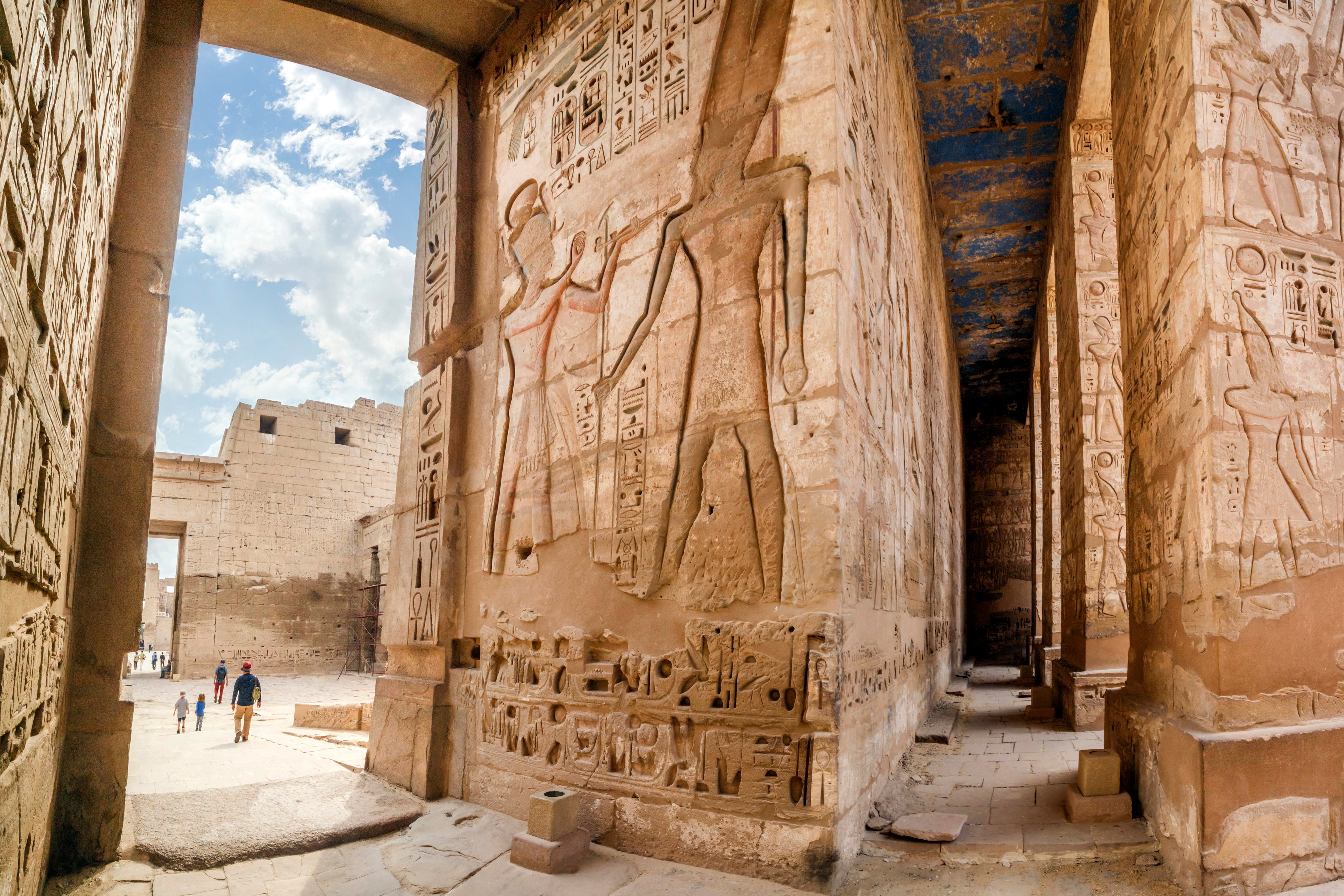 Egypte Luxor Medinat Habu tempel van Ramses