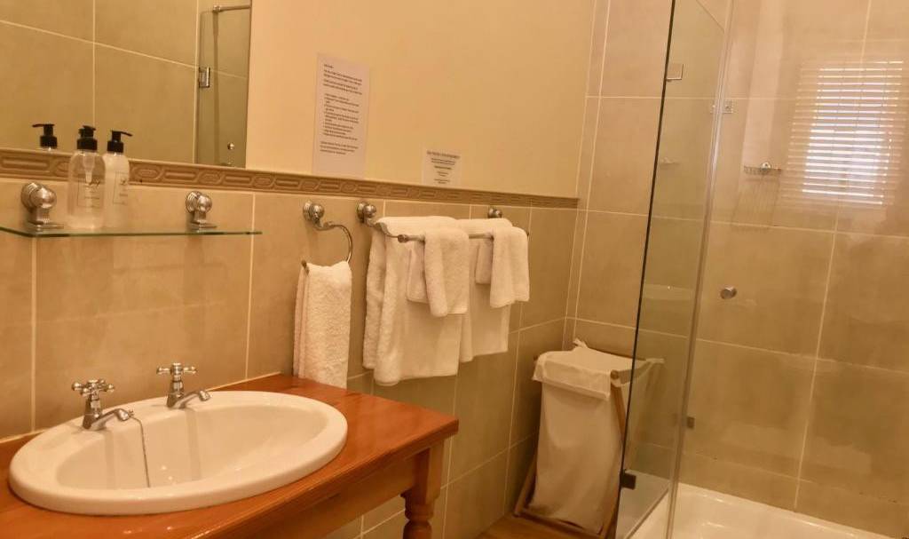 zuid-afrika-kaapstad-sundown-manor-badkamer-2