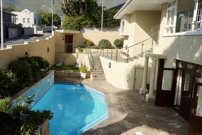 zuid-afrika-kaapstad-sundown-manor-zwembad