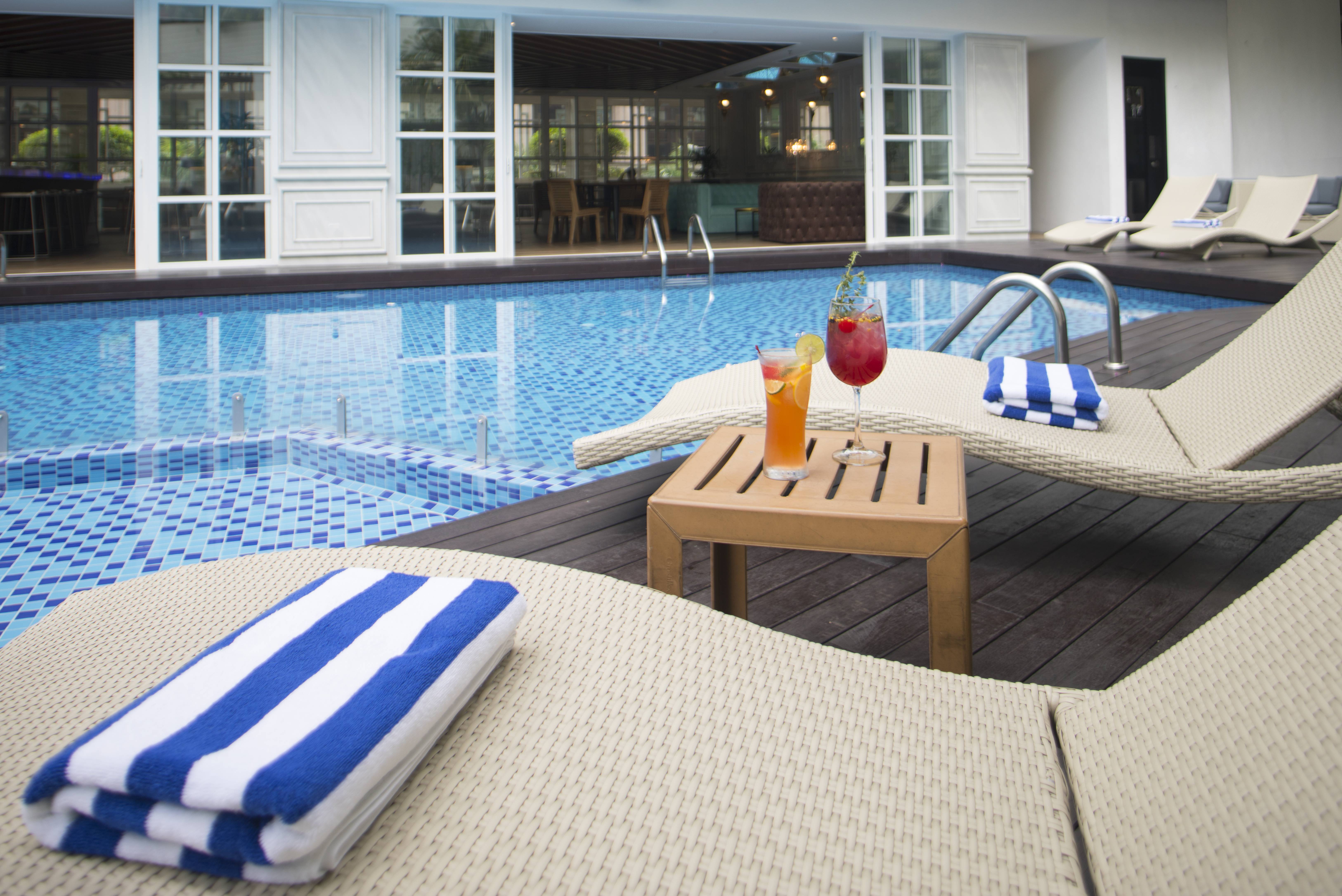 Maleisië-Kuala-Lumpur-Melia-Hotel-Zwembad