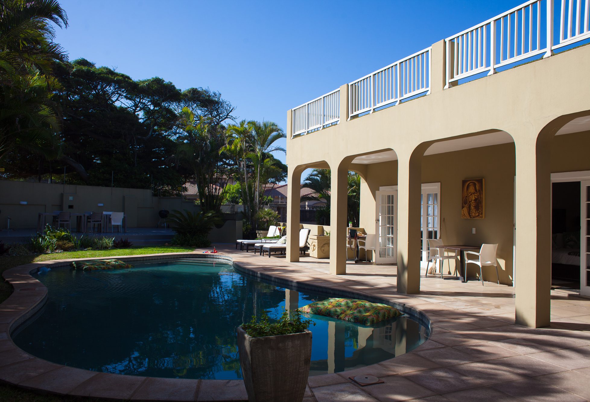 Zuid-Afrika-Umhlanga-Casa-Beach-Guest-House-zwembad