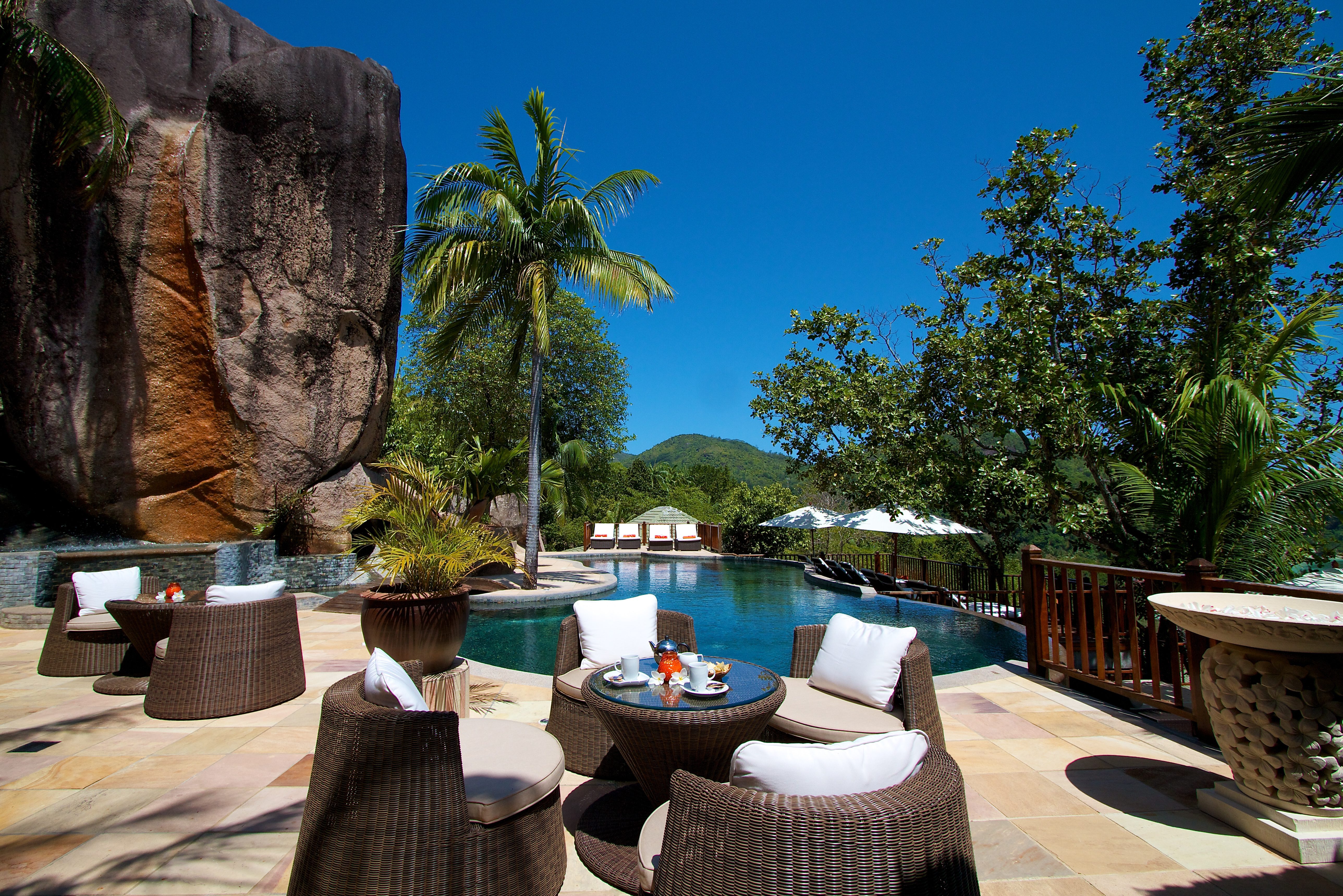 Seychellen Mahe Valmer Resort Baie Lazare zwembad terras