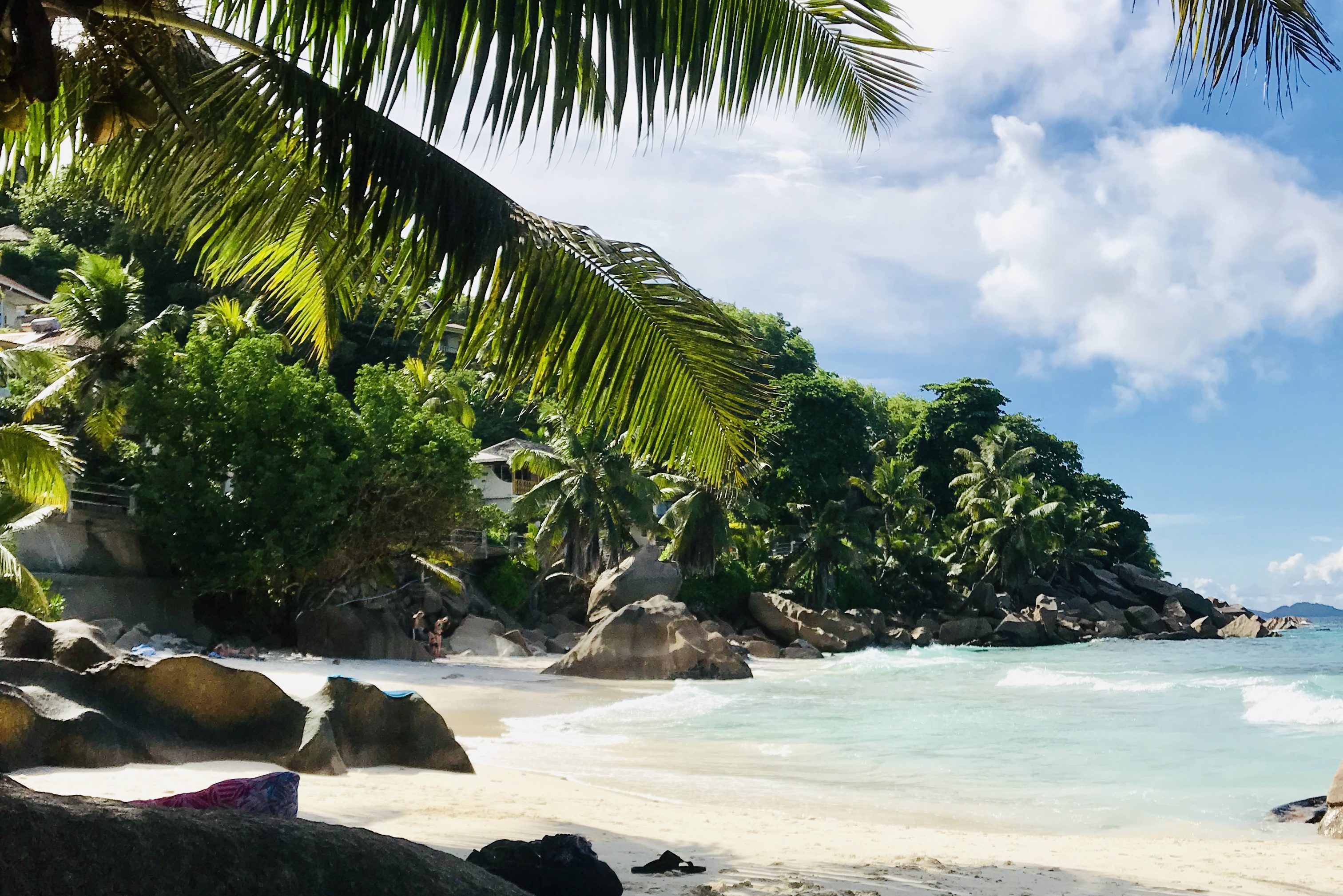 Seychellen La Digue Patatran Hotel strand