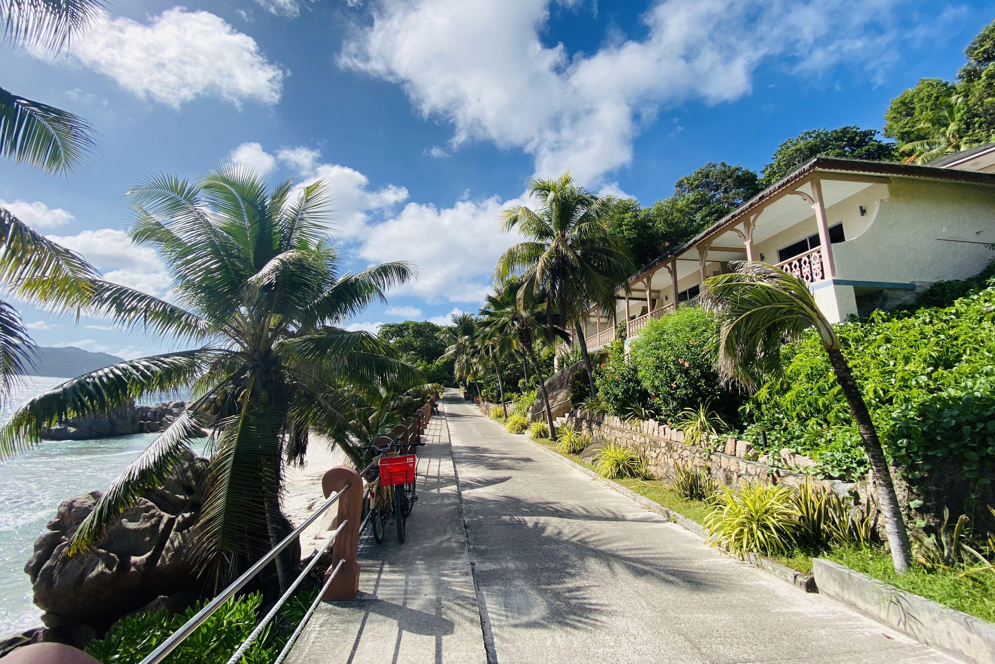 Seychellen La Digue Patatran Hotel fietspad
