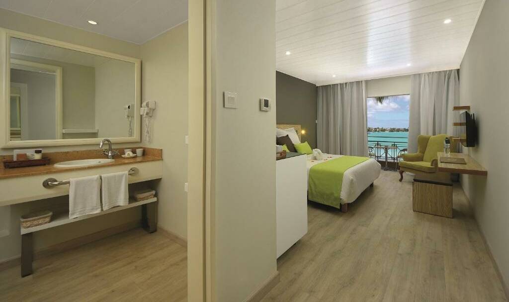 Mauritius Grand Baie Mauricia Beachcomber Resort Spa Standaard Beachfront Kamer