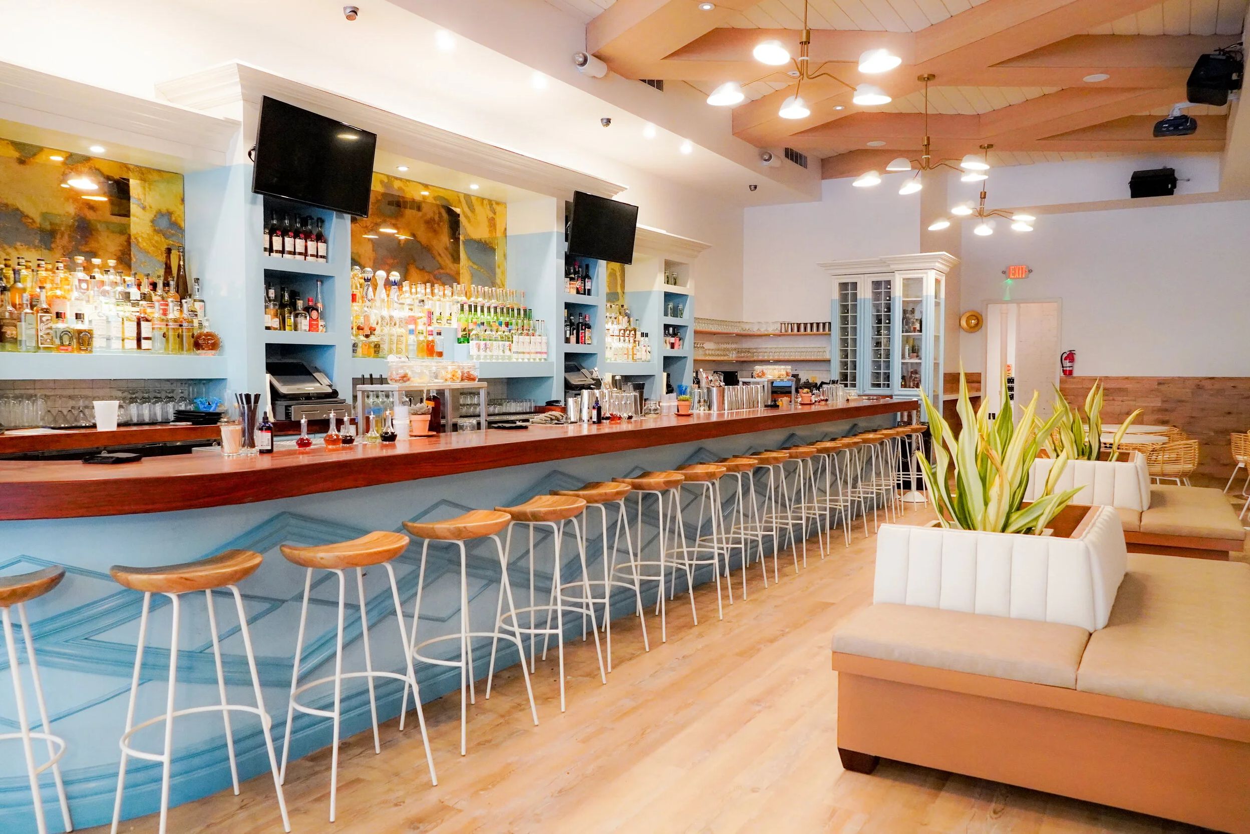 amerika santa monica hotel carmel restaurant