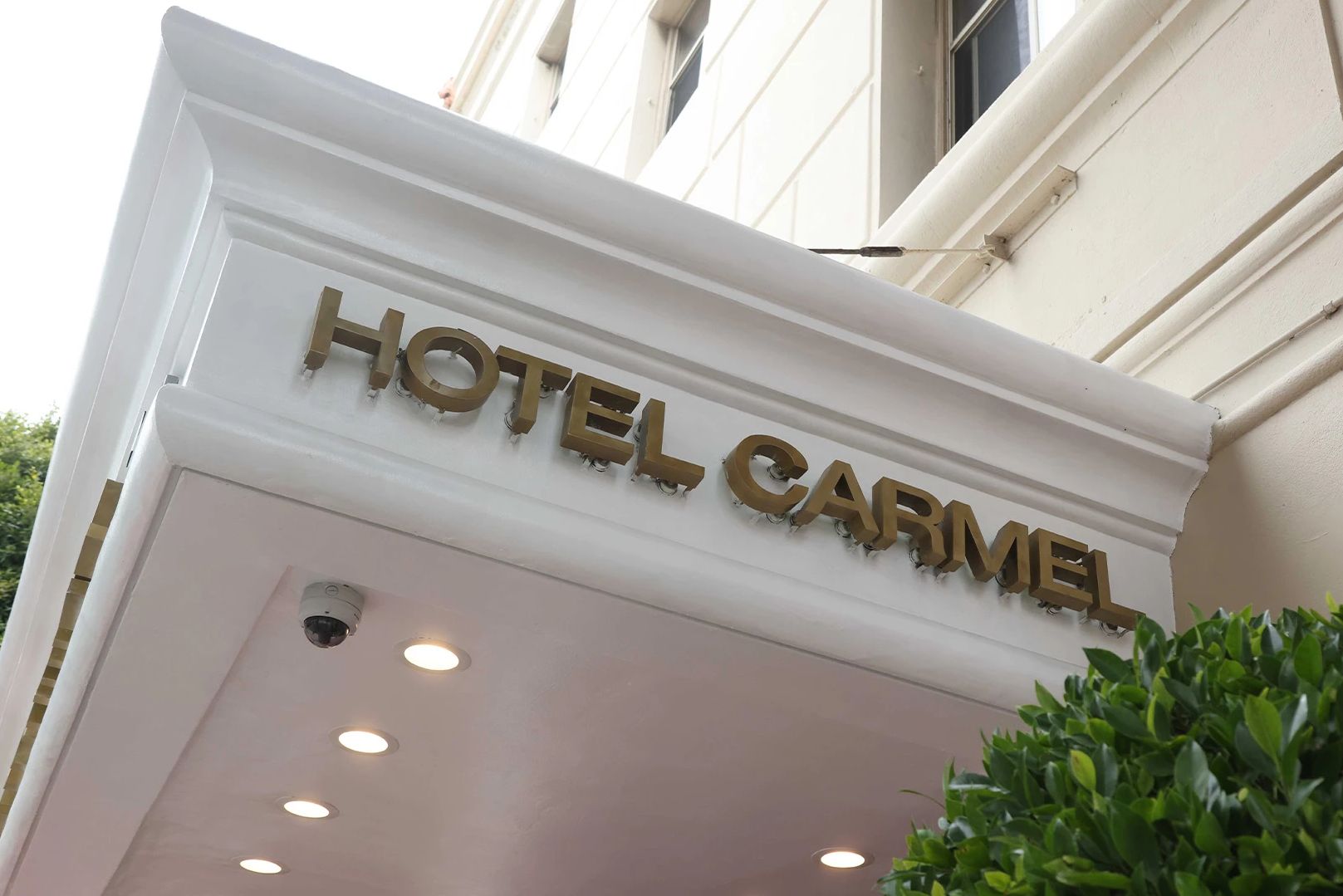 amerika santa monica hotel carmel entree