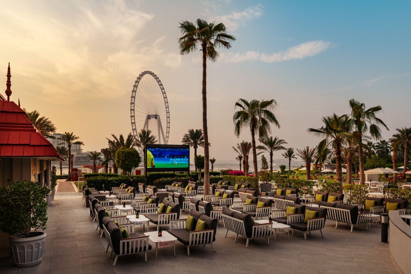 Dubai Emiraten Sheraton Jumeirah Beach Resort Strand Terras