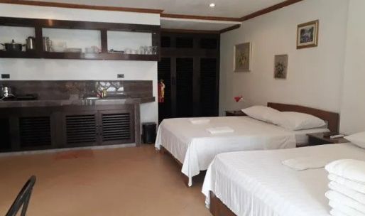 Deluxe Suite Aircon The Bruce Siquijor