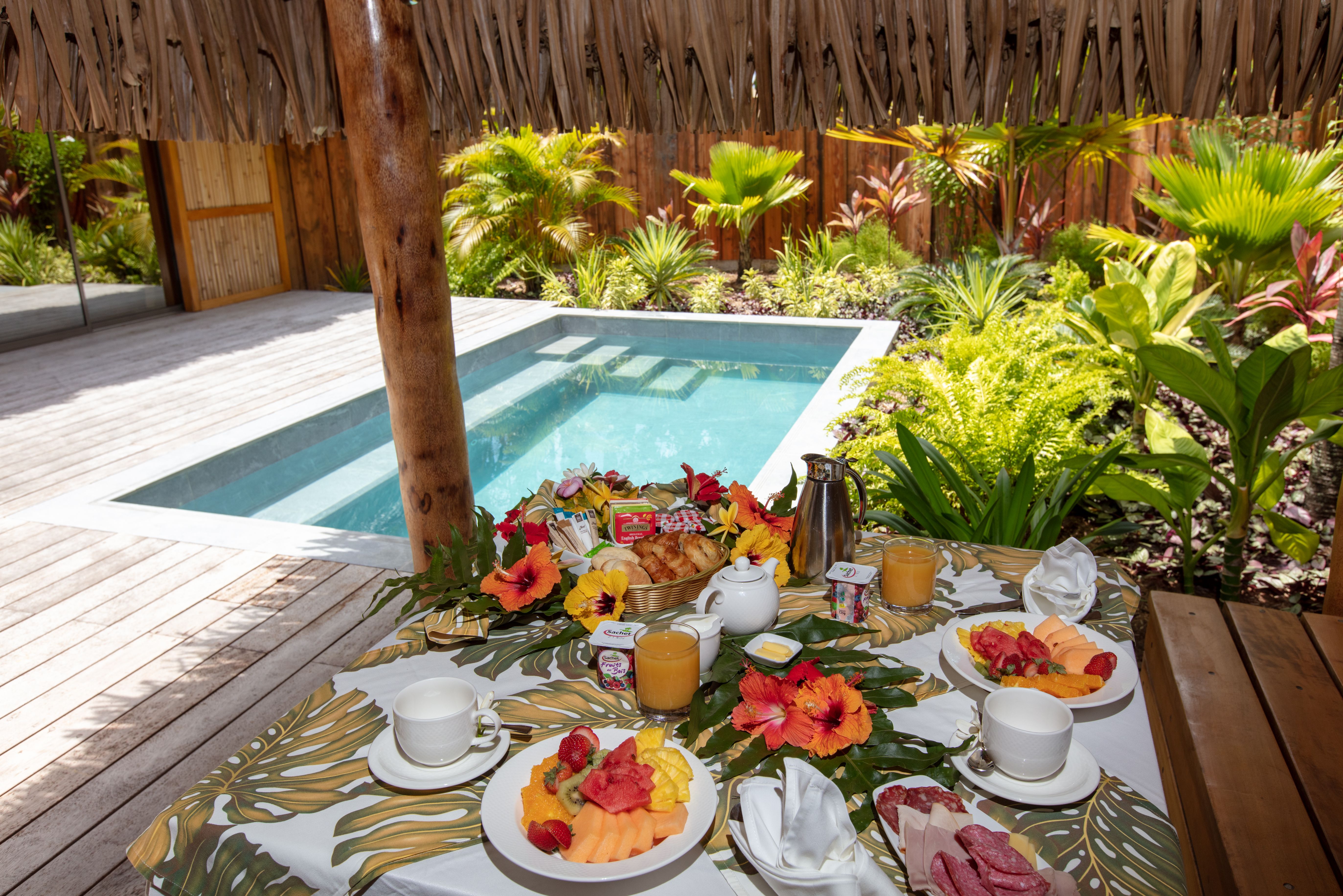 Frans Polynesie Le Bora Bora by Pearl Resorts Ontbijt