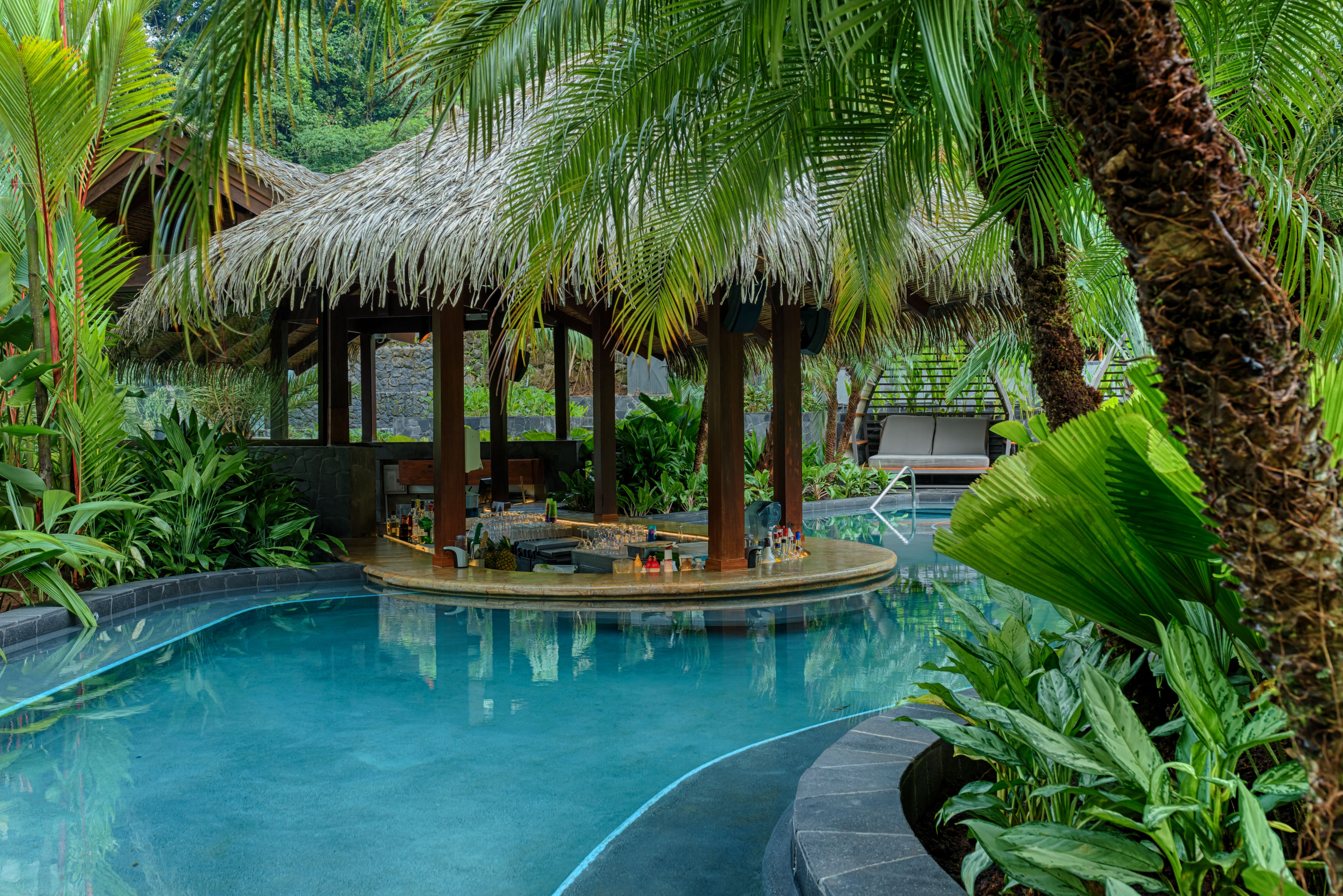 Costa Rica La Fortuna Tabacon Resort Pool bar
