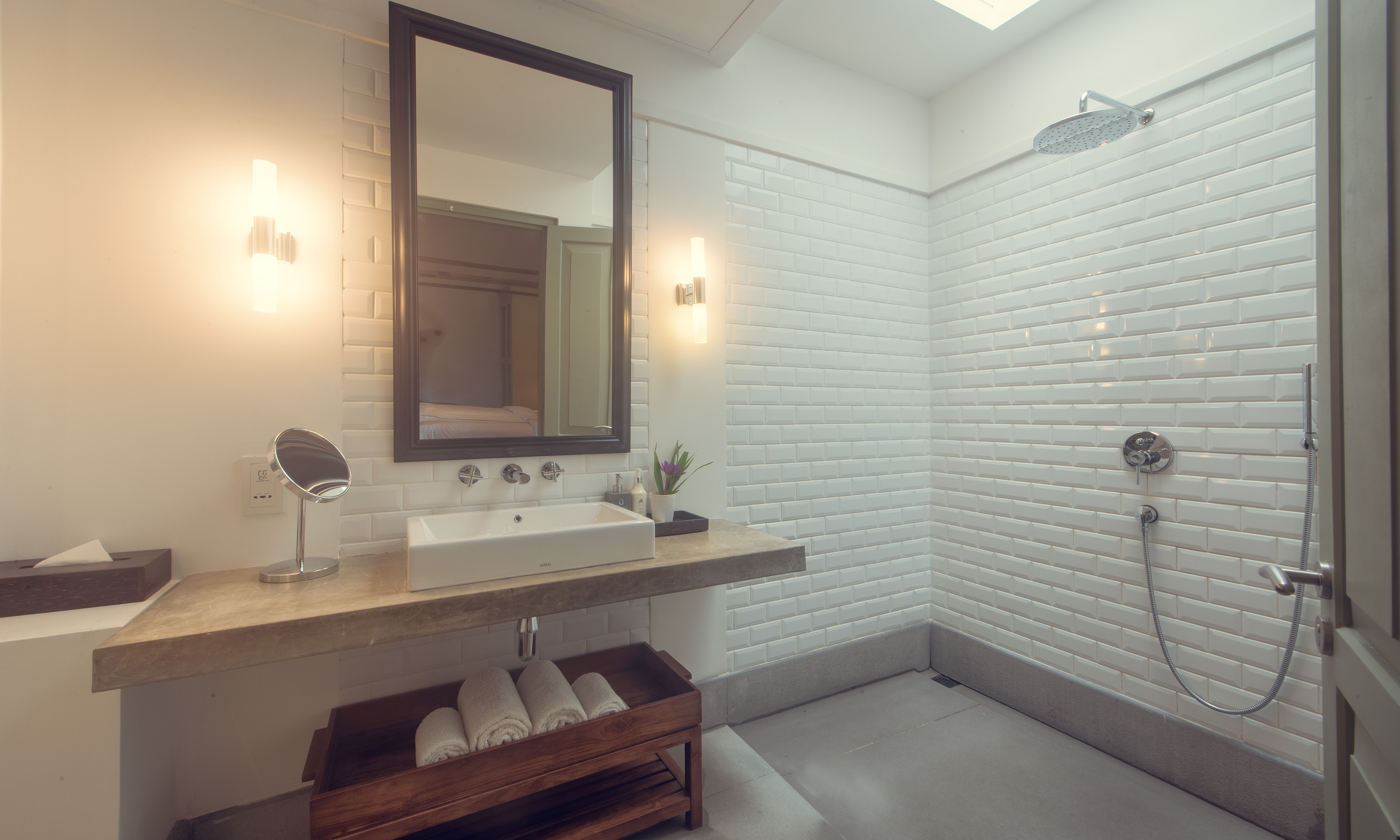 Bazaar-Bedroom-4-Bathroom