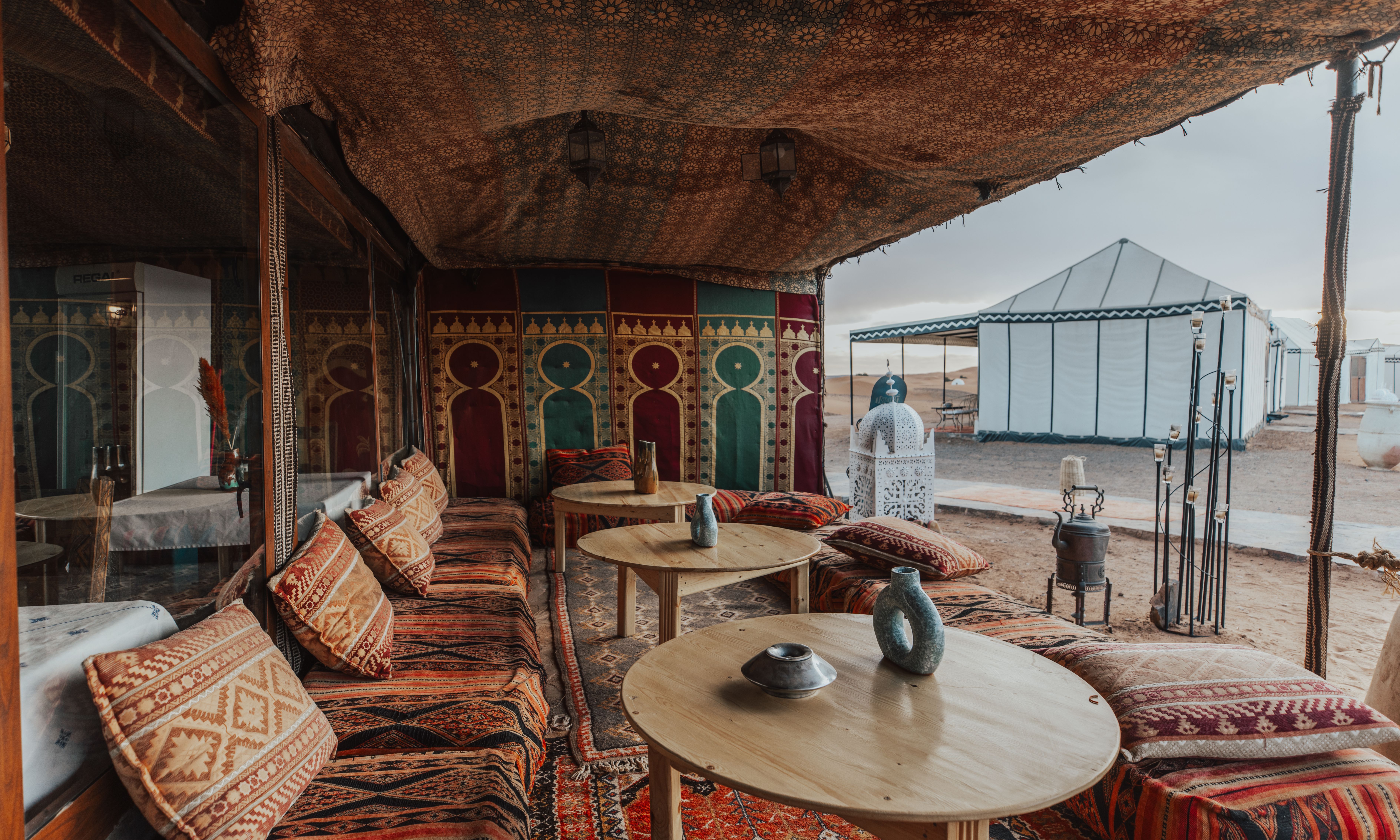 Marokko-Merzouga-Erg-Chebbi-Luxury-Desert-Camp-Main-Camp-16