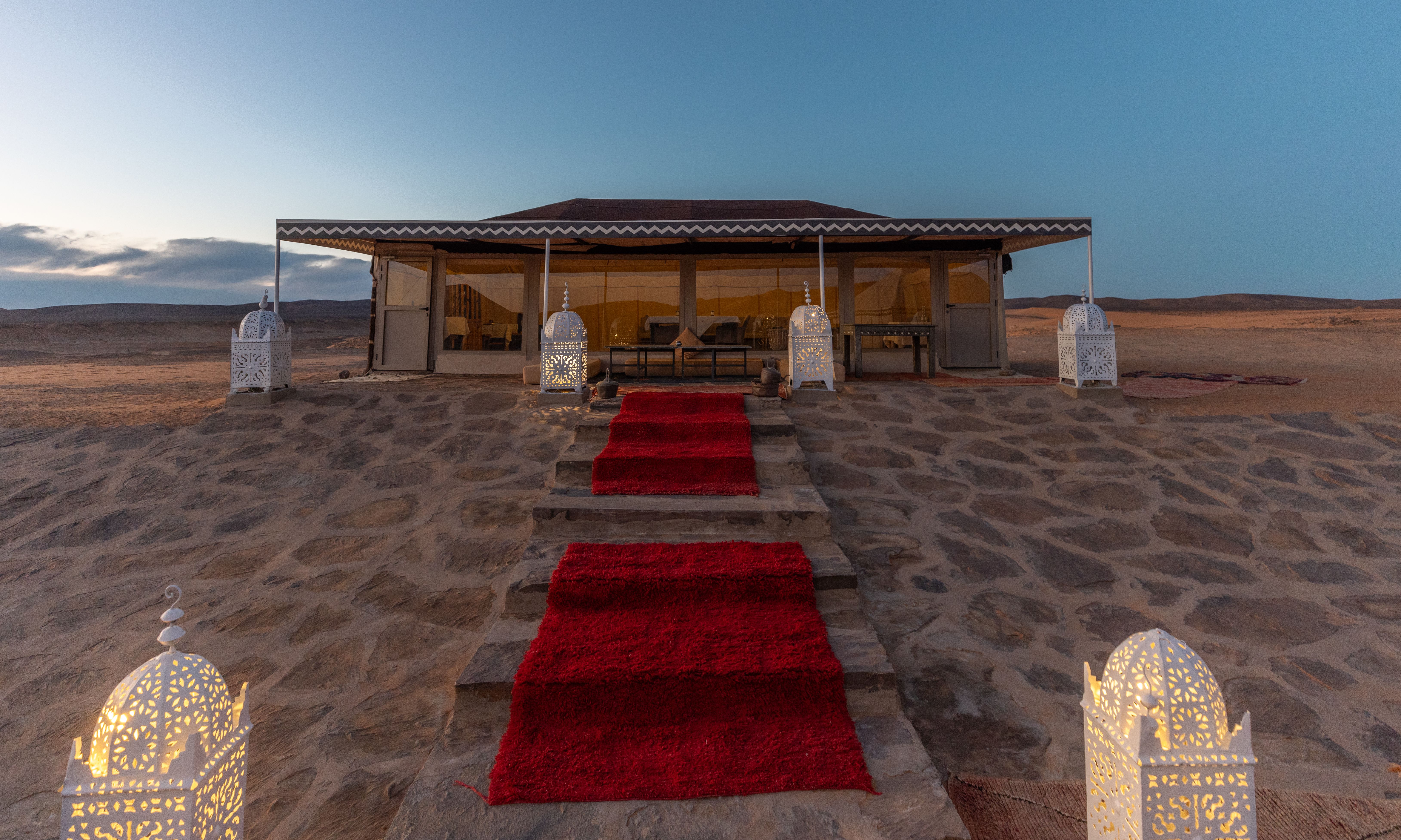 Marokko-Merzouga-Erg-Chebbi-Luxury-Desert-Camp-Main-Camp-11