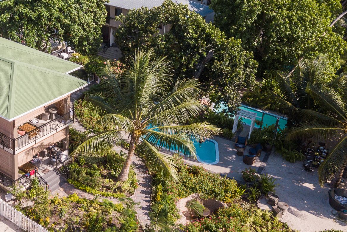 Luchtfoto Le Repaire Hotel