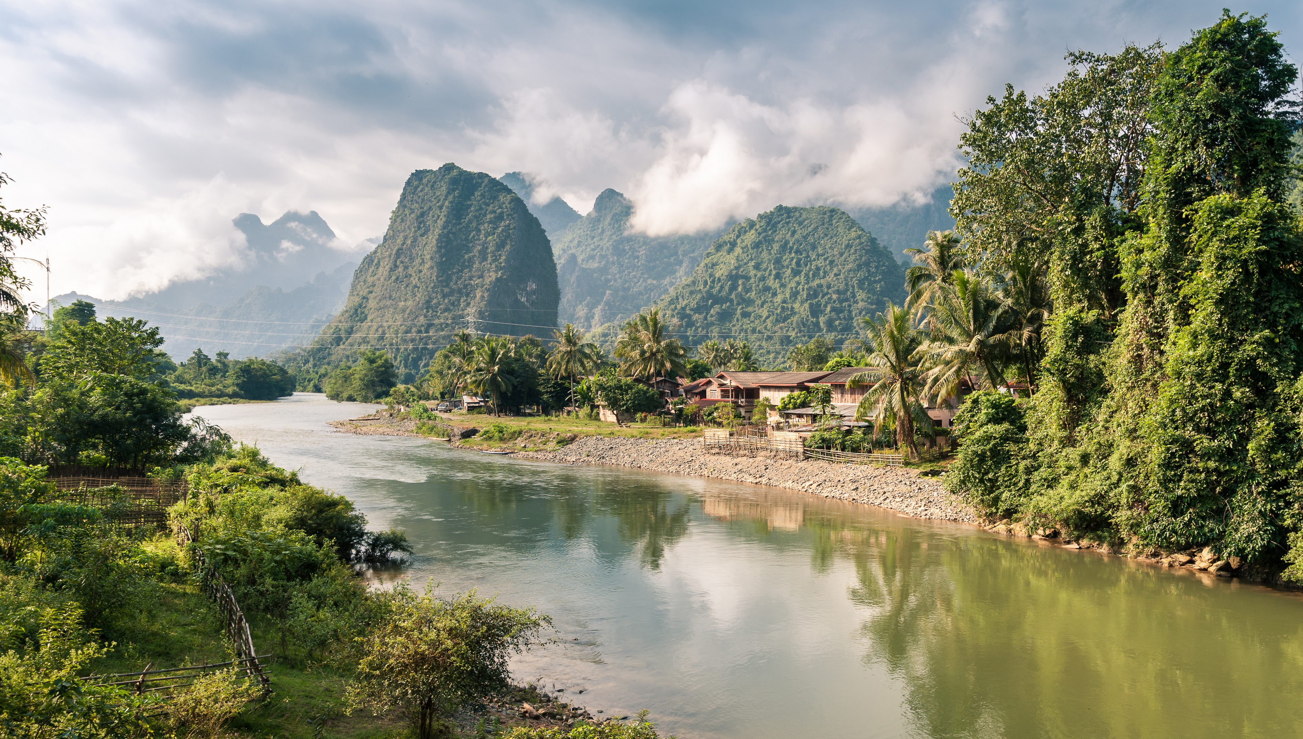 laos vang vieng