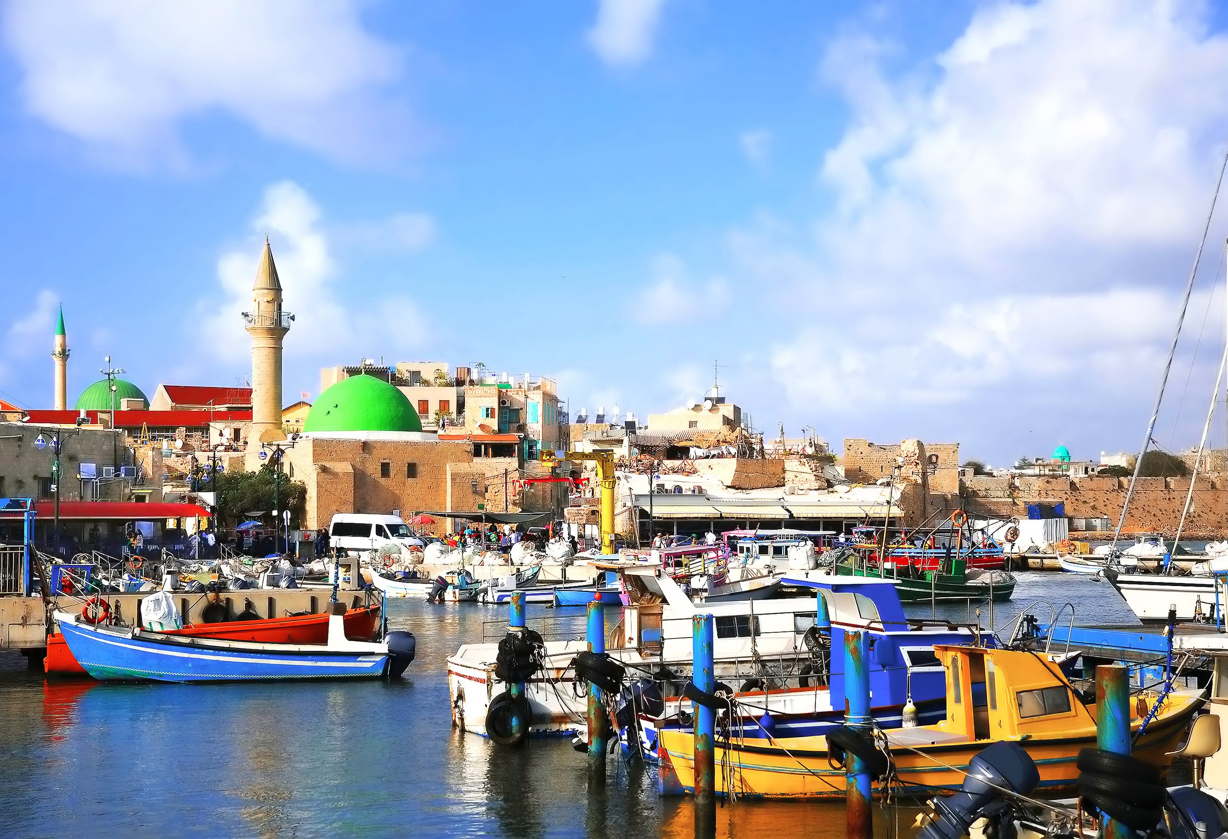 De haven in Akko in Israël