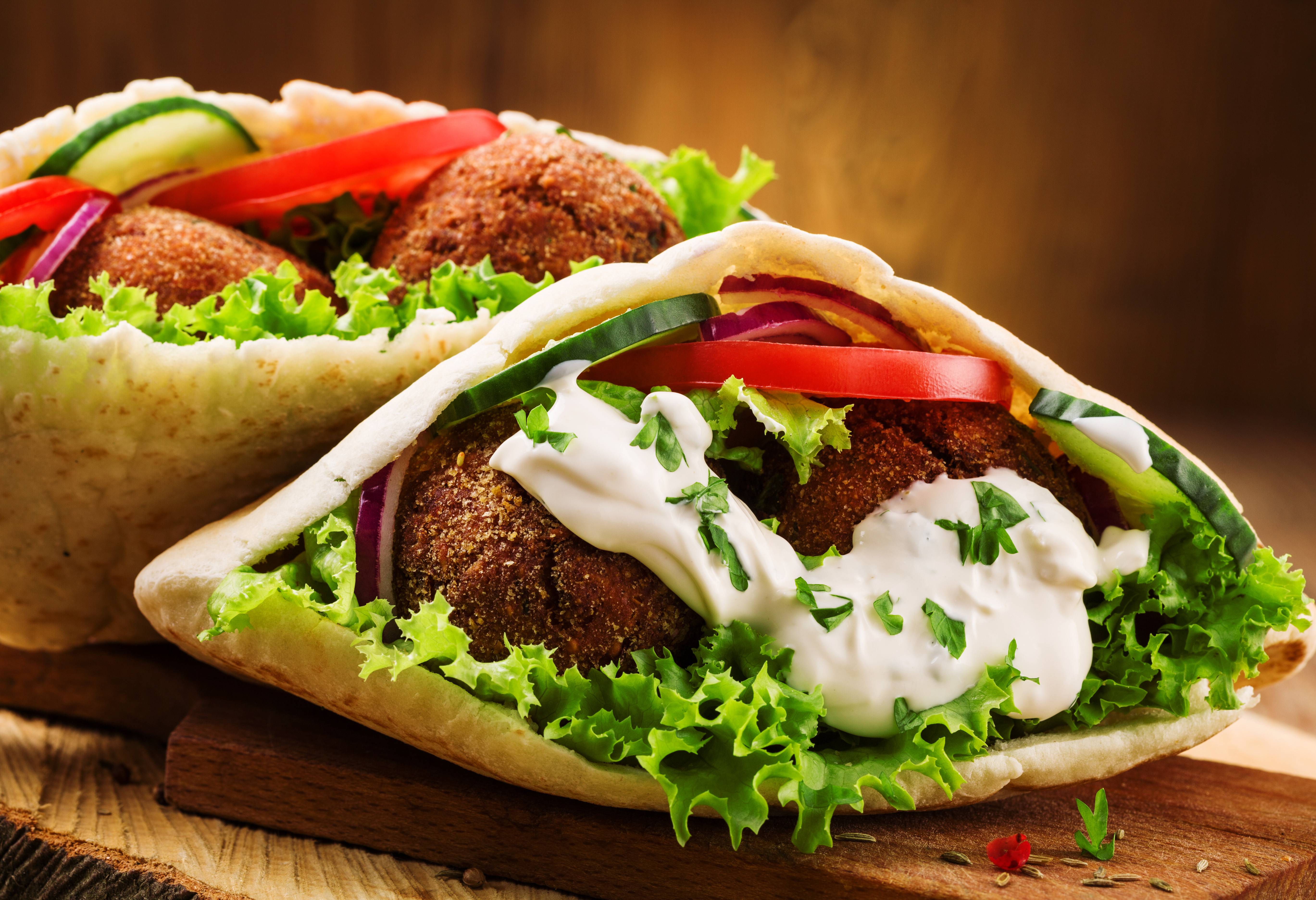 Pita en falafel in Israël