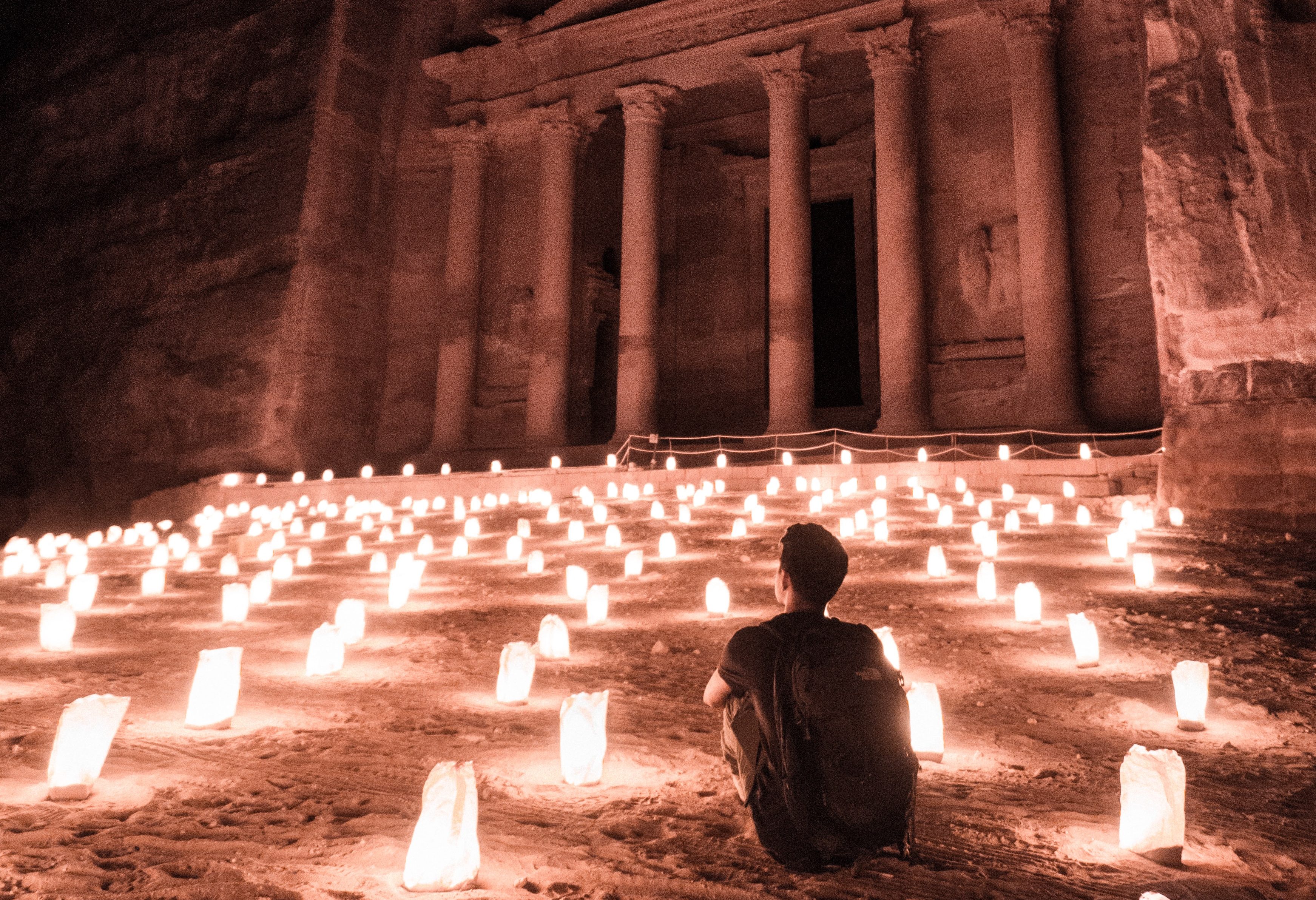 Petra by night in Petra in Jordanië